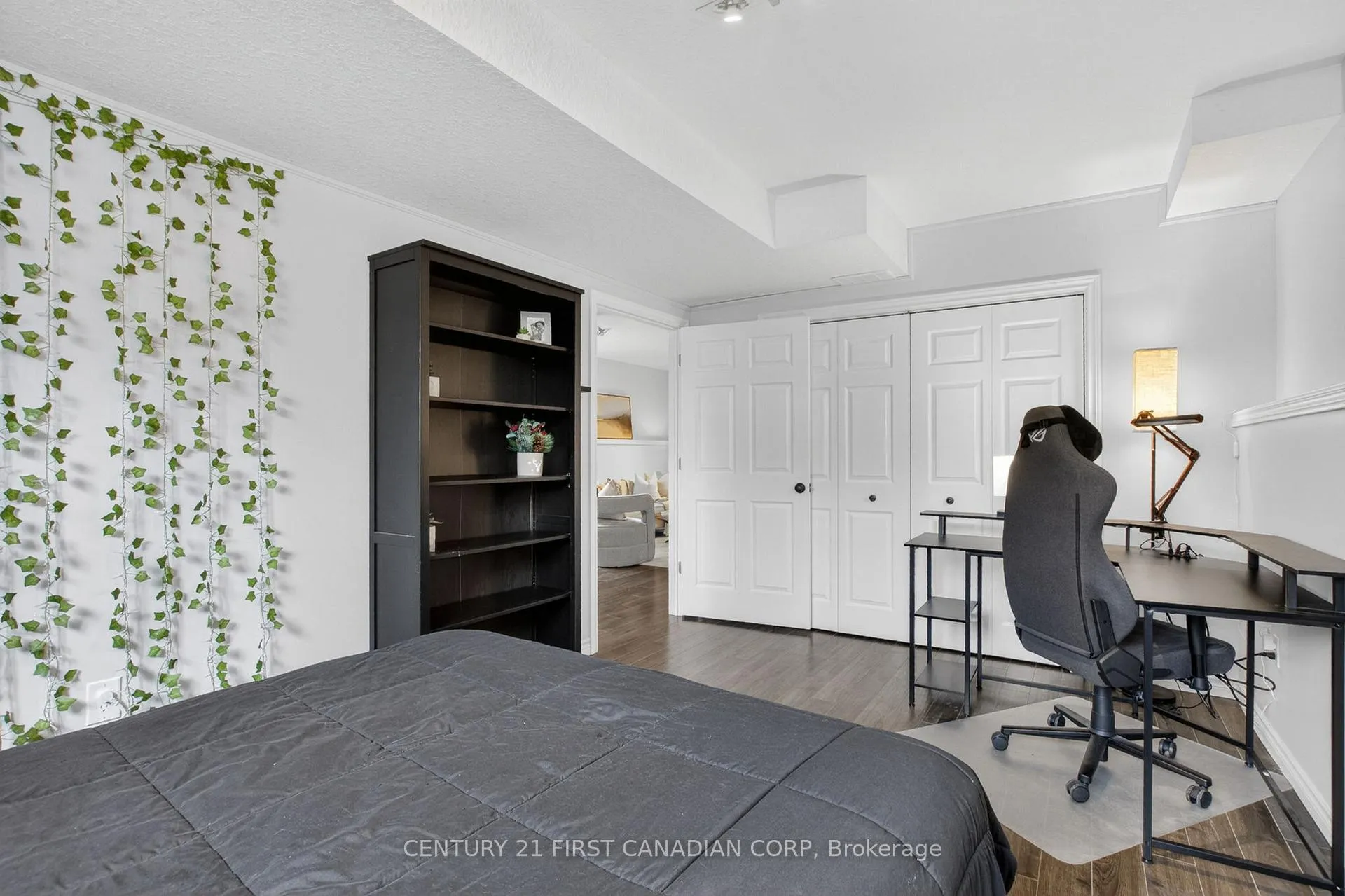 Photo 24 of 1379 Aspenridge Crescent, London, East A — HOMEH