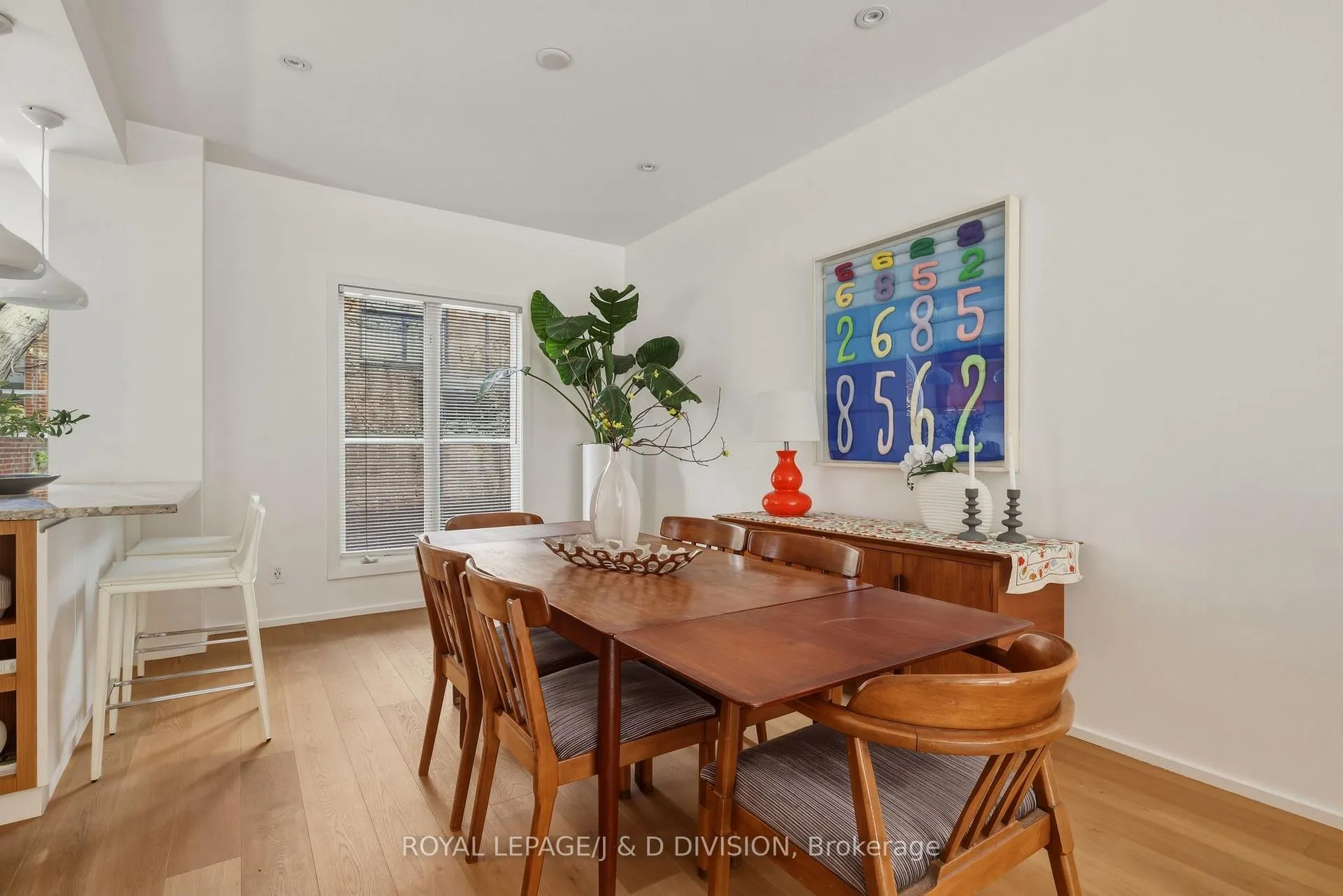 Photo 9 of 11C Tranby Avenue, Toronto, The Annex — HOMEH