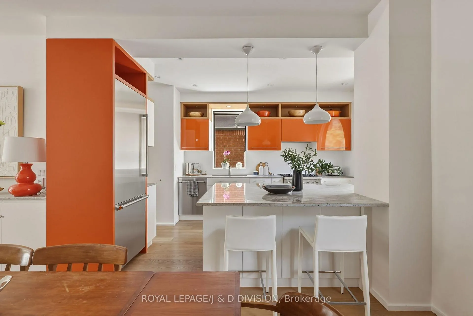 Photo 11 of 11C Tranby Avenue, Toronto, The Annex — HOMEH