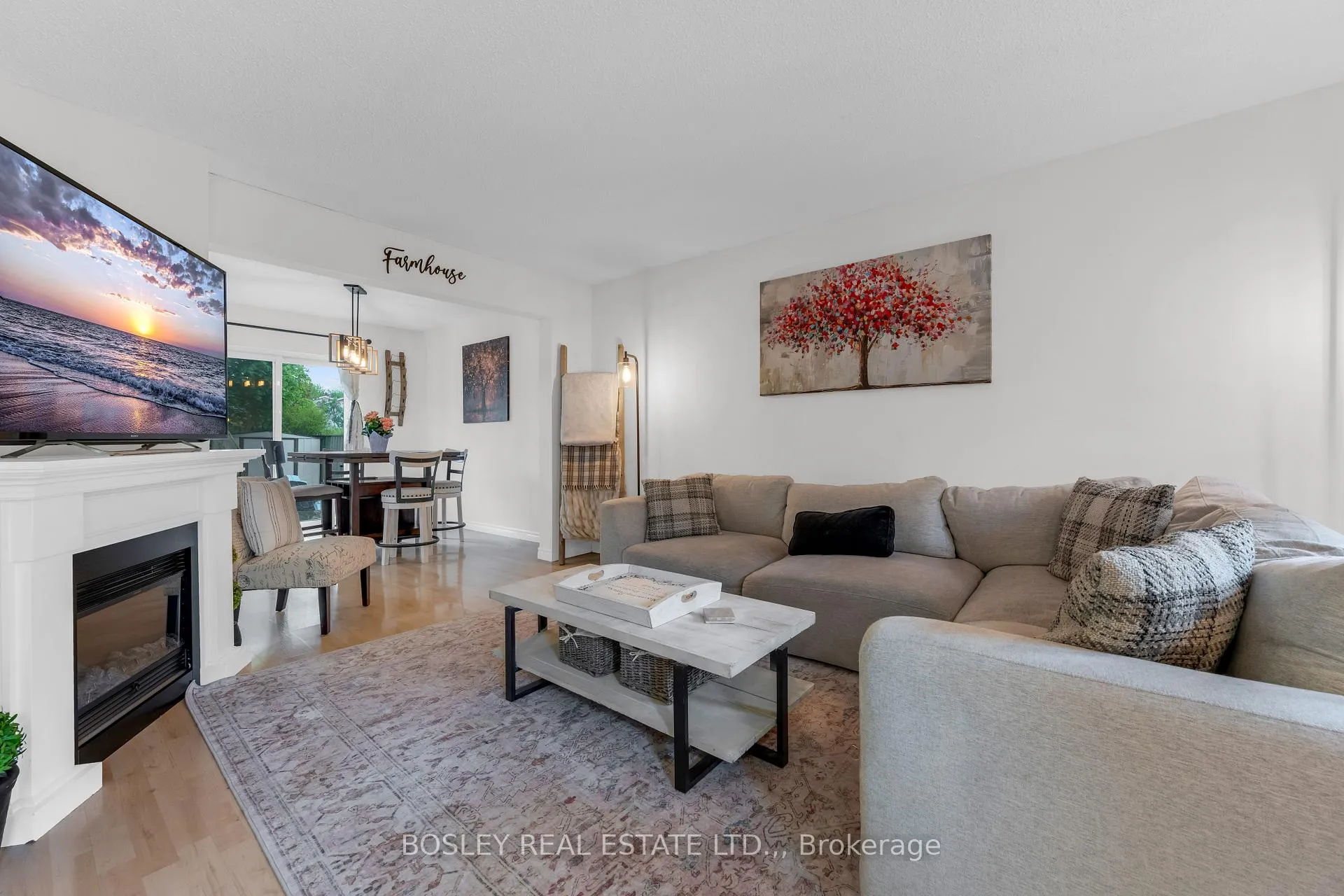 Photo 8 of 6596 Pitton Road, Niagara Falls, West Wood — HOMEH