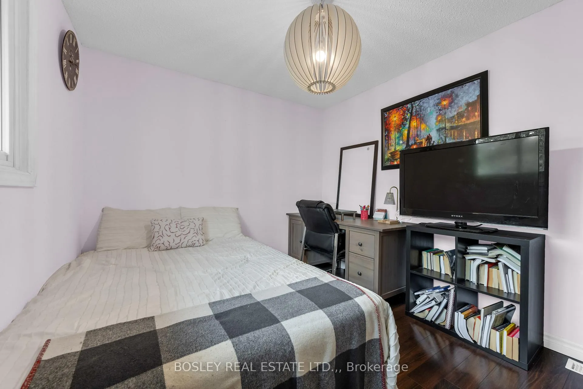 Photo 16 of 6596 Pitton Road, Niagara Falls, West Wood — HOMEH