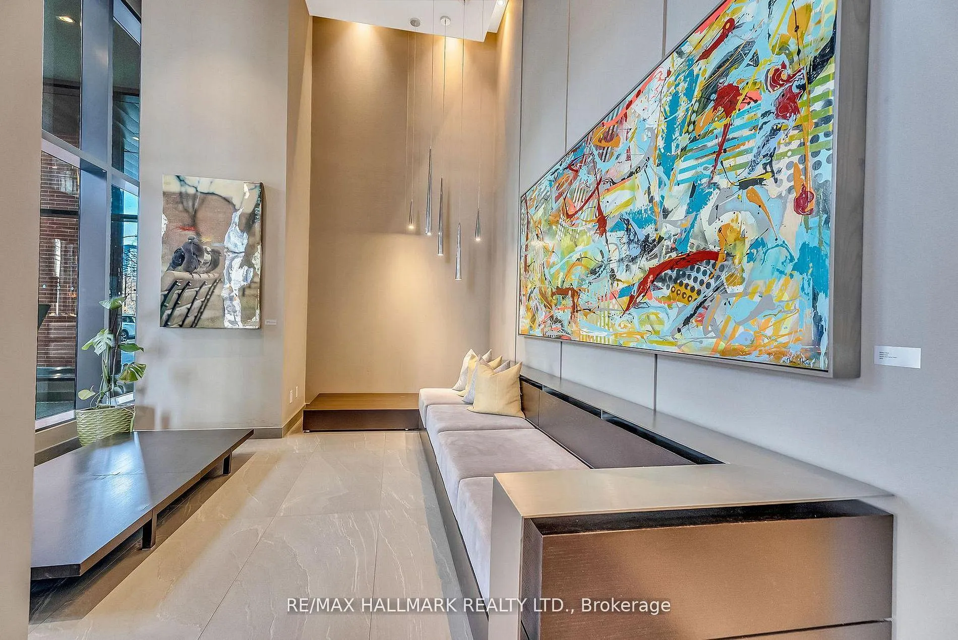 Photo 4 of Unit 908, 170 Sumach Street, Toronto, Regent Park — HOMEH