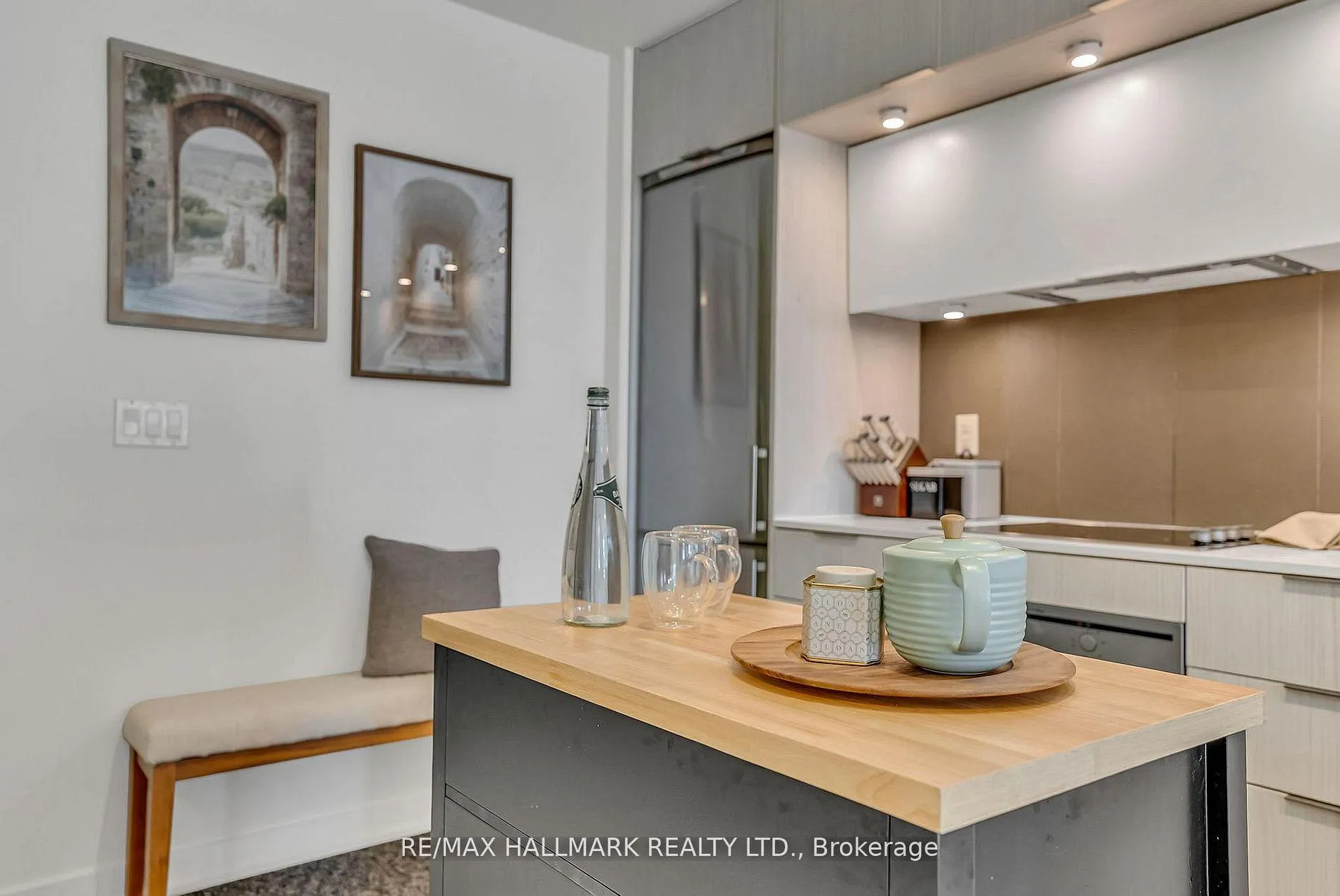 Photo 12 of Unit 908, 170 Sumach Street, Toronto, Regent Park — HOMEH
