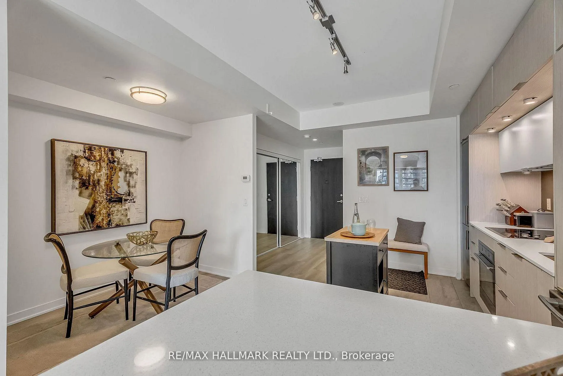 Photo 15 of Unit 908, 170 Sumach Street, Toronto, Regent Park — HOMEH