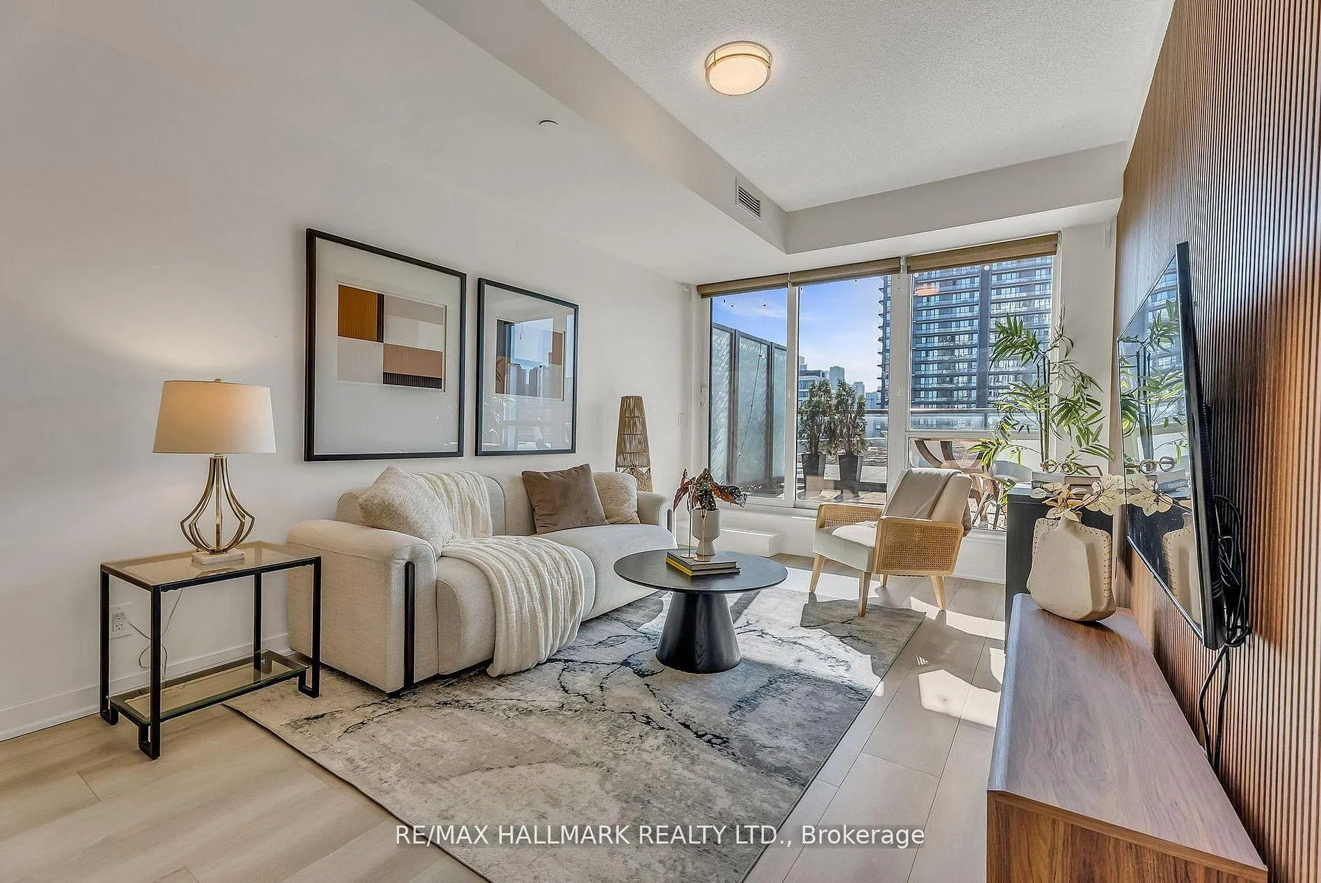 Photo 20 of Unit 908, 170 Sumach Street, Toronto, Regent Park — HOMEH