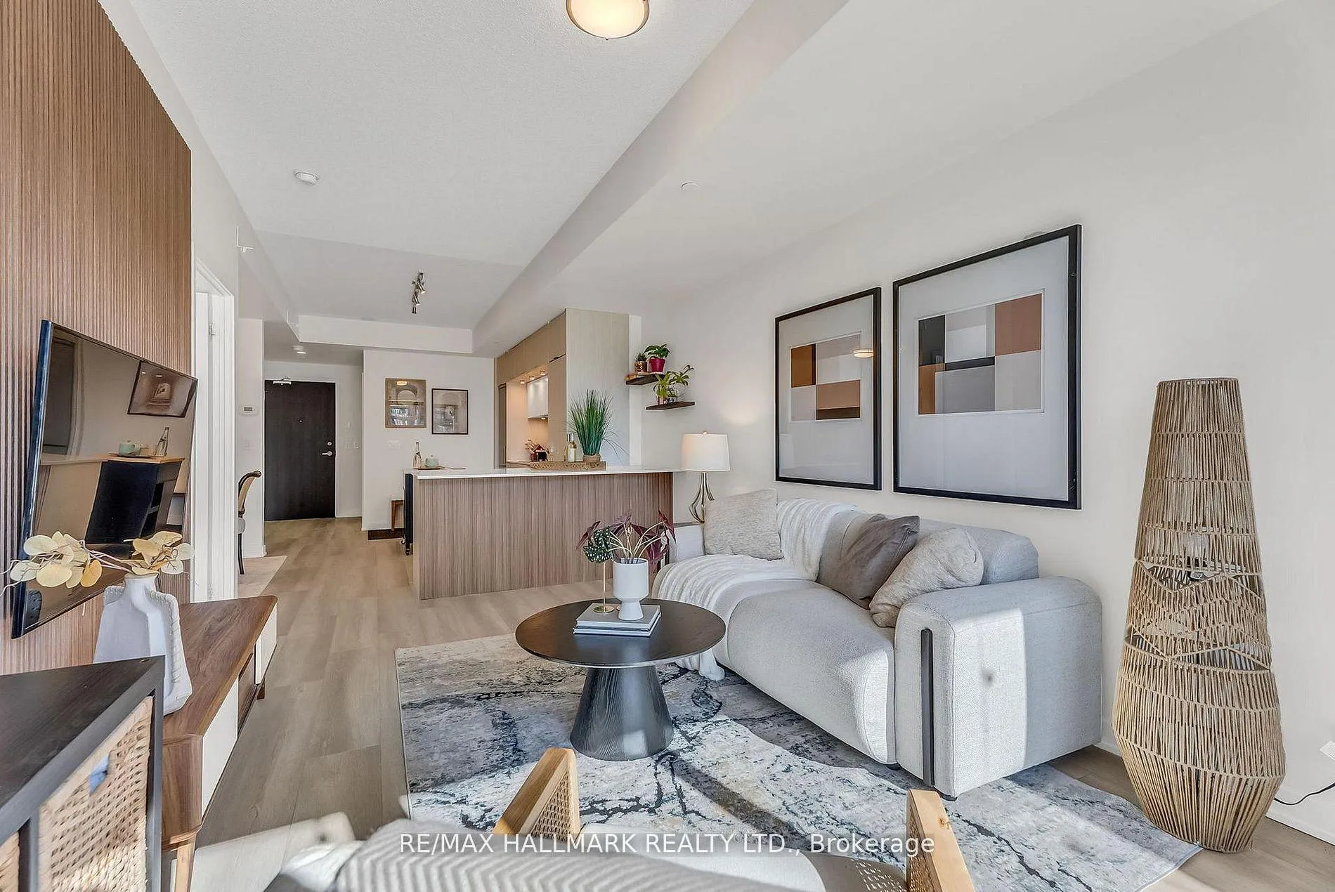 Photo 22 of Unit 908, 170 Sumach Street, Toronto, Regent Park — HOMEH