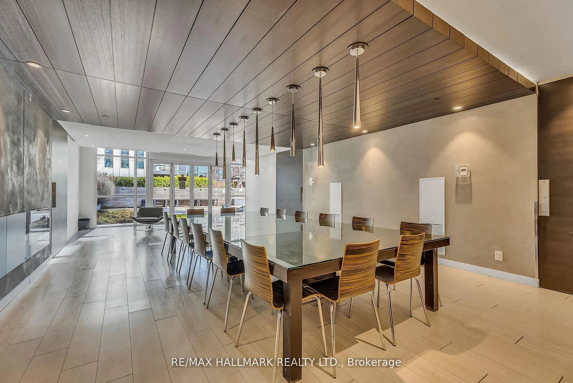 Photo 37 of Unit 908, 170 Sumach Street, Toronto, Regent Park — HOMEH