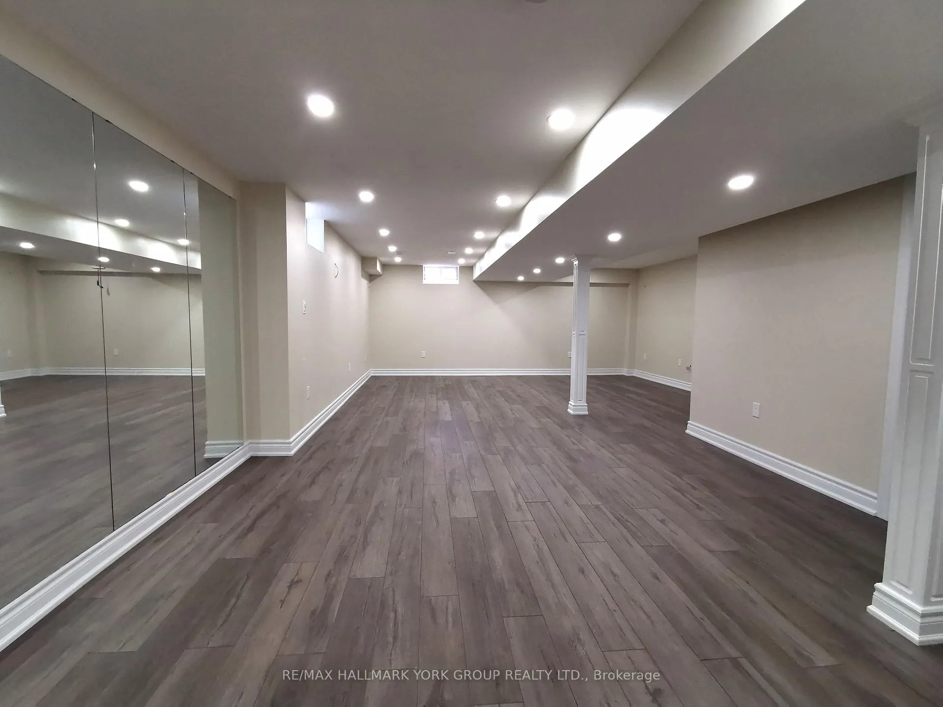 Photo 14 of 152 Mahogany Forest Drive, Vaughan, Patterson — HOMEH