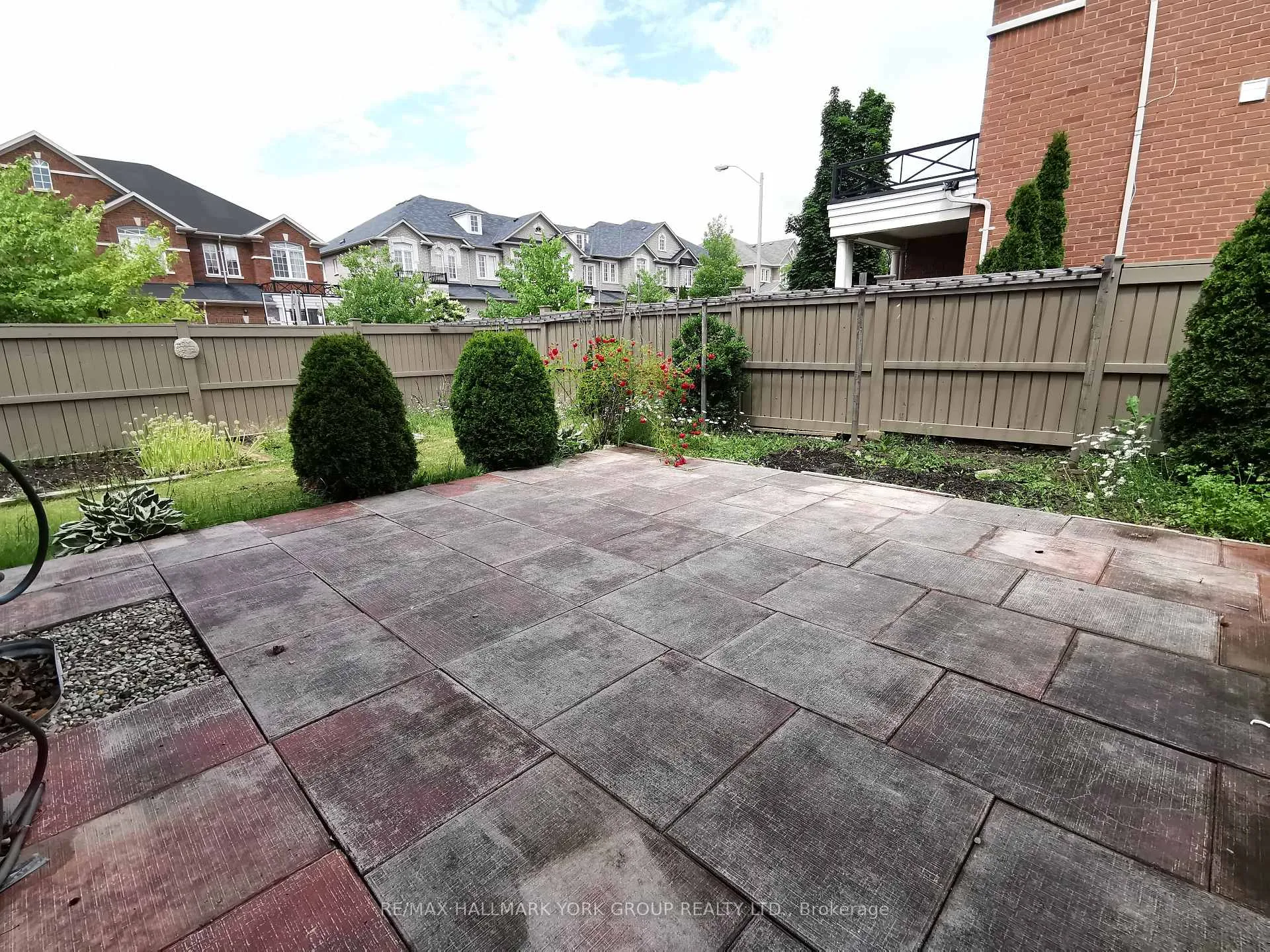 Photo 17 of 152 Mahogany Forest Drive, Vaughan, Patterson — HOMEH