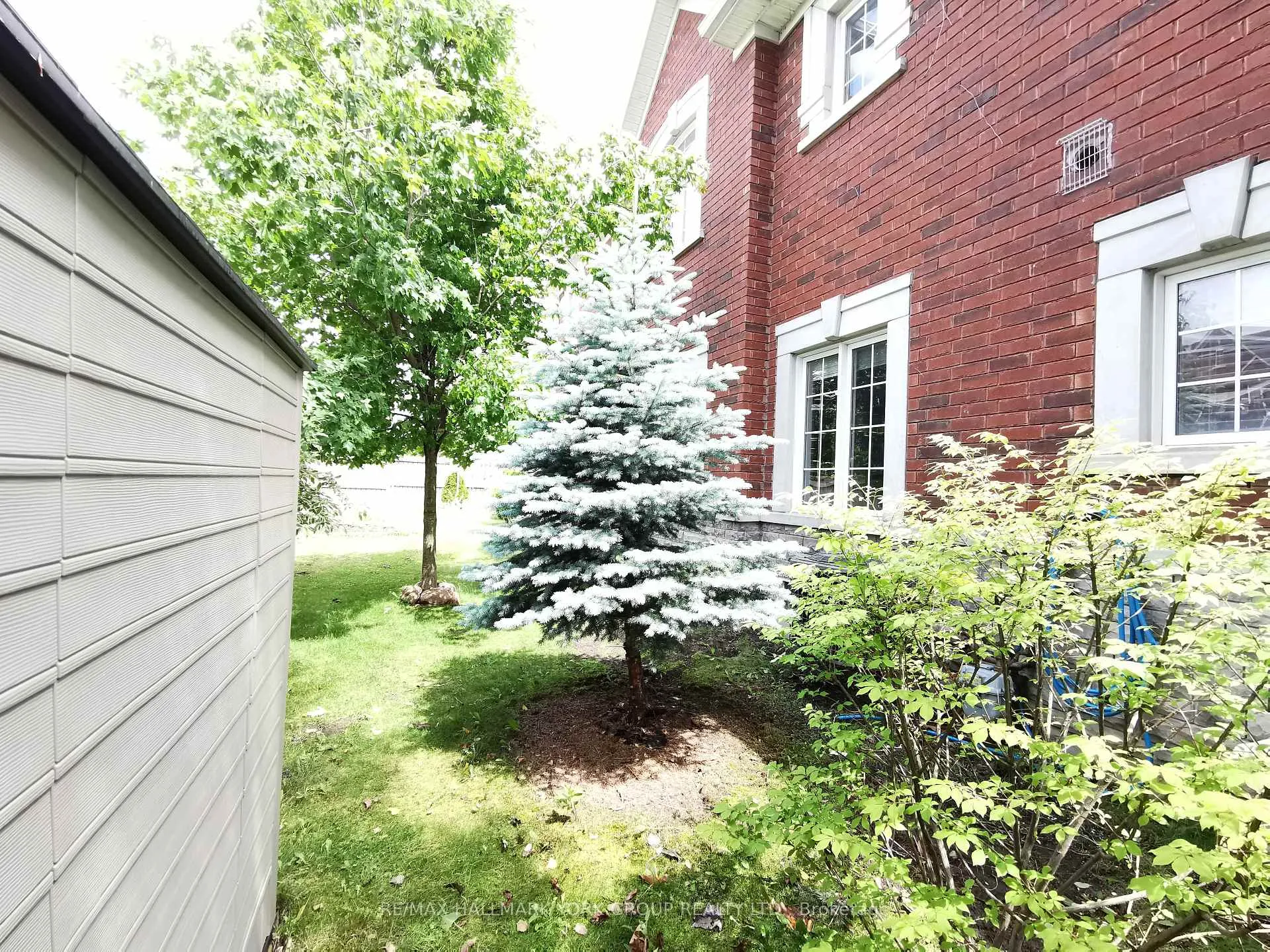 Photo 18 of 152 Mahogany Forest Drive, Vaughan, Patterson — HOMEH