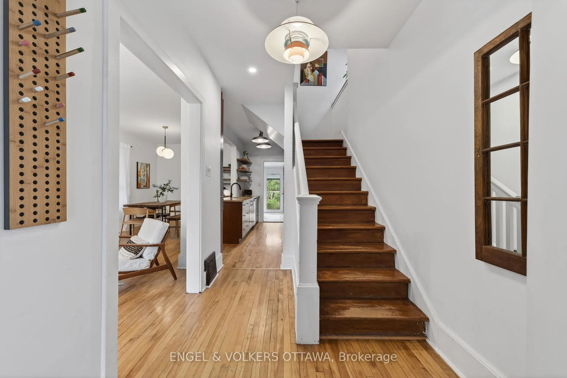 Photo 5 of 30 Roslyn Avenue, Ottawa, Old Ottawa South — HOMEH