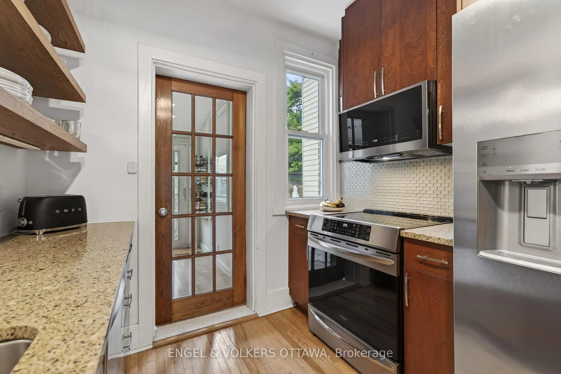 Photo 13 of 30 Roslyn Avenue, Ottawa, Old Ottawa South — HOMEH