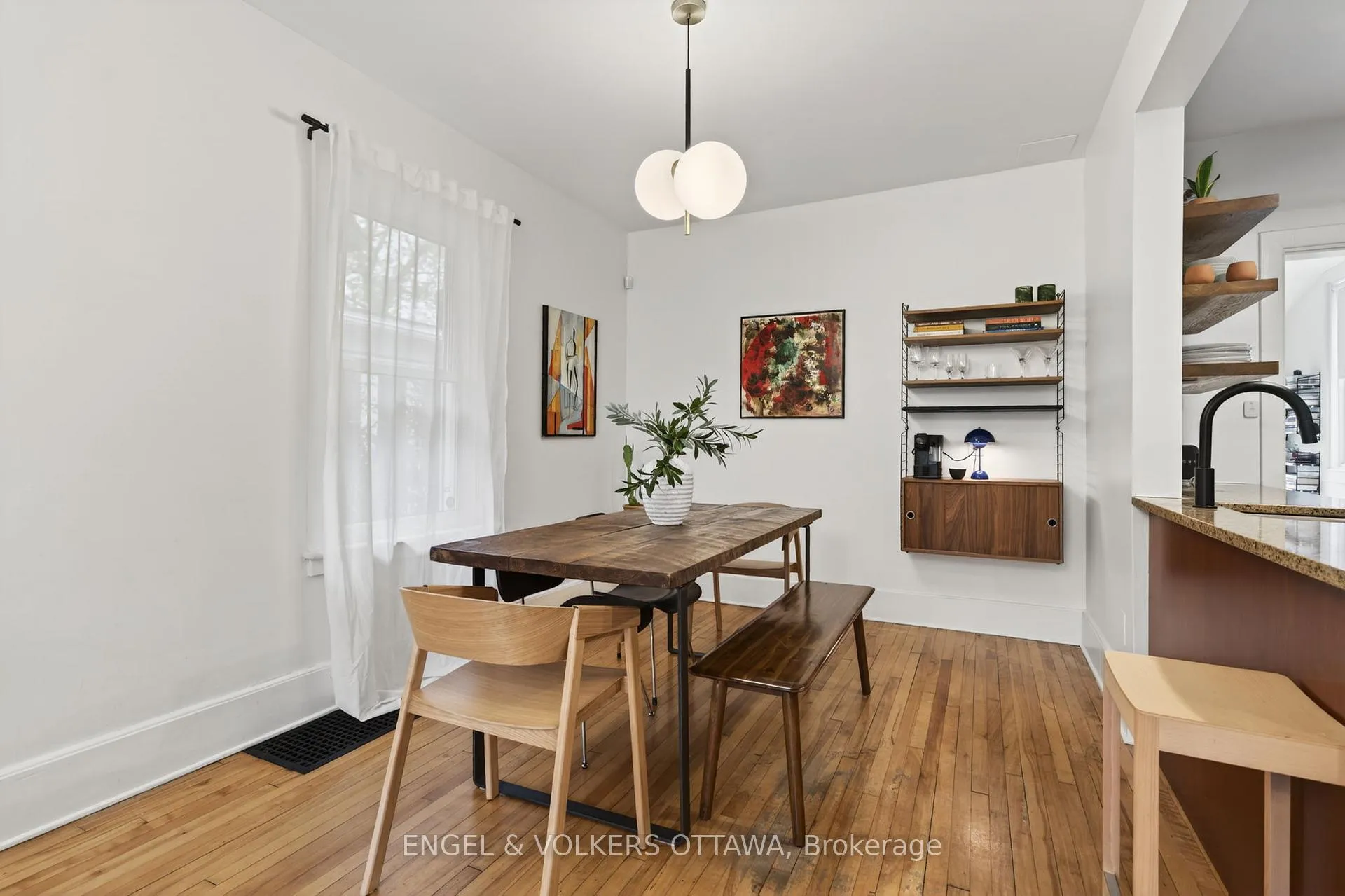 Photo 17 of 30 Roslyn Avenue, Ottawa, Old Ottawa South — HOMEH