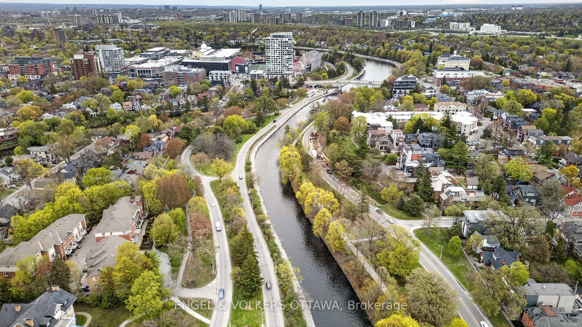 Photo 43 of 30 Roslyn Avenue, Ottawa, Old Ottawa South — HOMEH