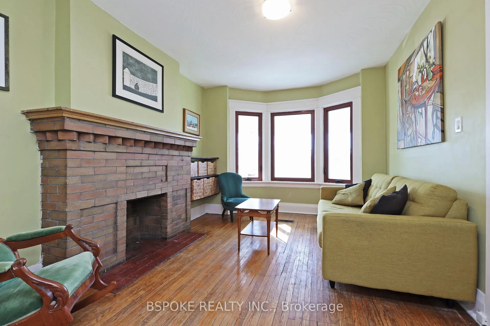 Photo 3 of 139 Greenwood Avenue, Toronto, Greenwood-Coxwell — HOMEH