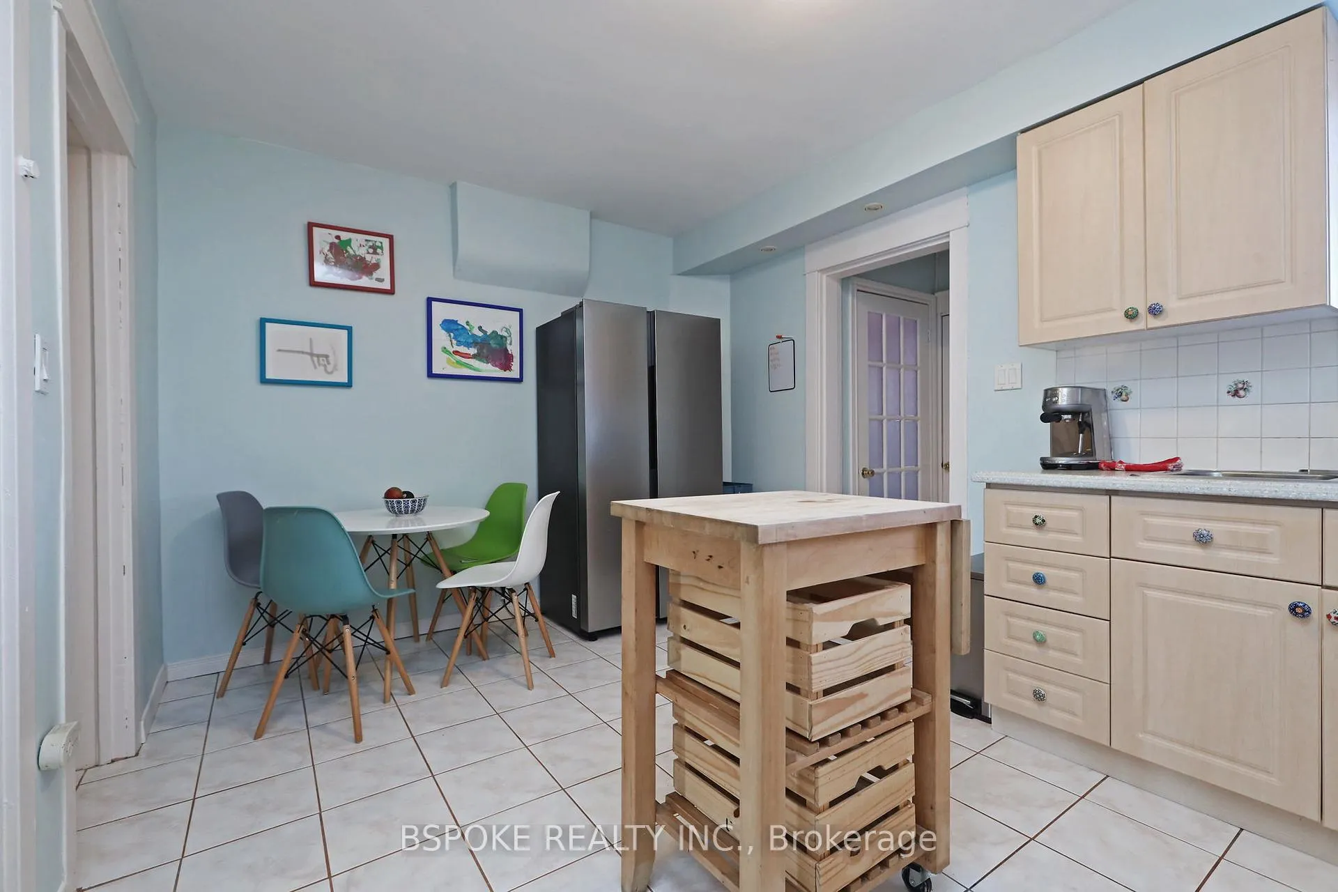 Photo 9 of 139 Greenwood Avenue, Toronto, Greenwood-Coxwell — HOMEH