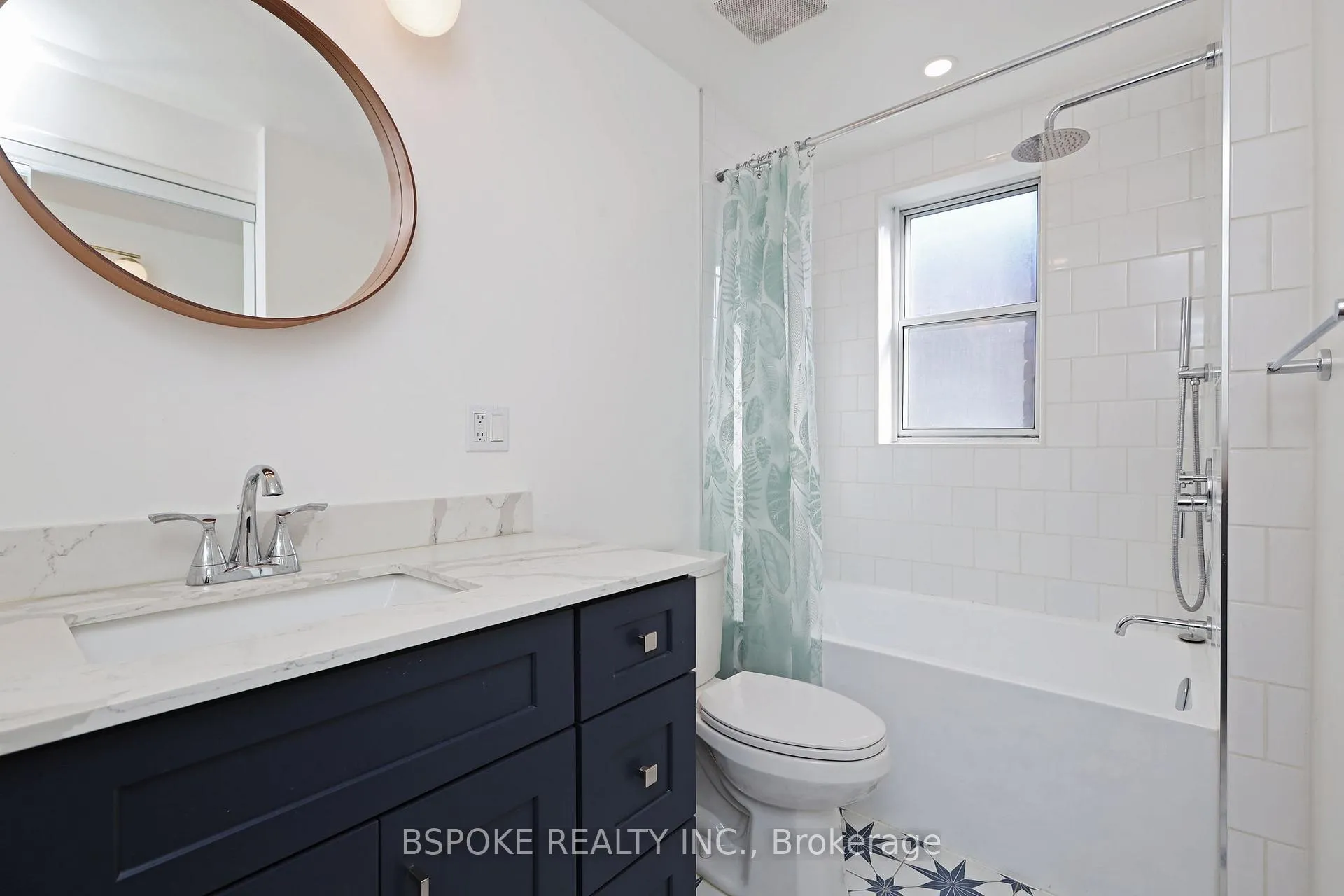 Photo 14 of 139 Greenwood Avenue, Toronto, Greenwood-Coxwell — HOMEH