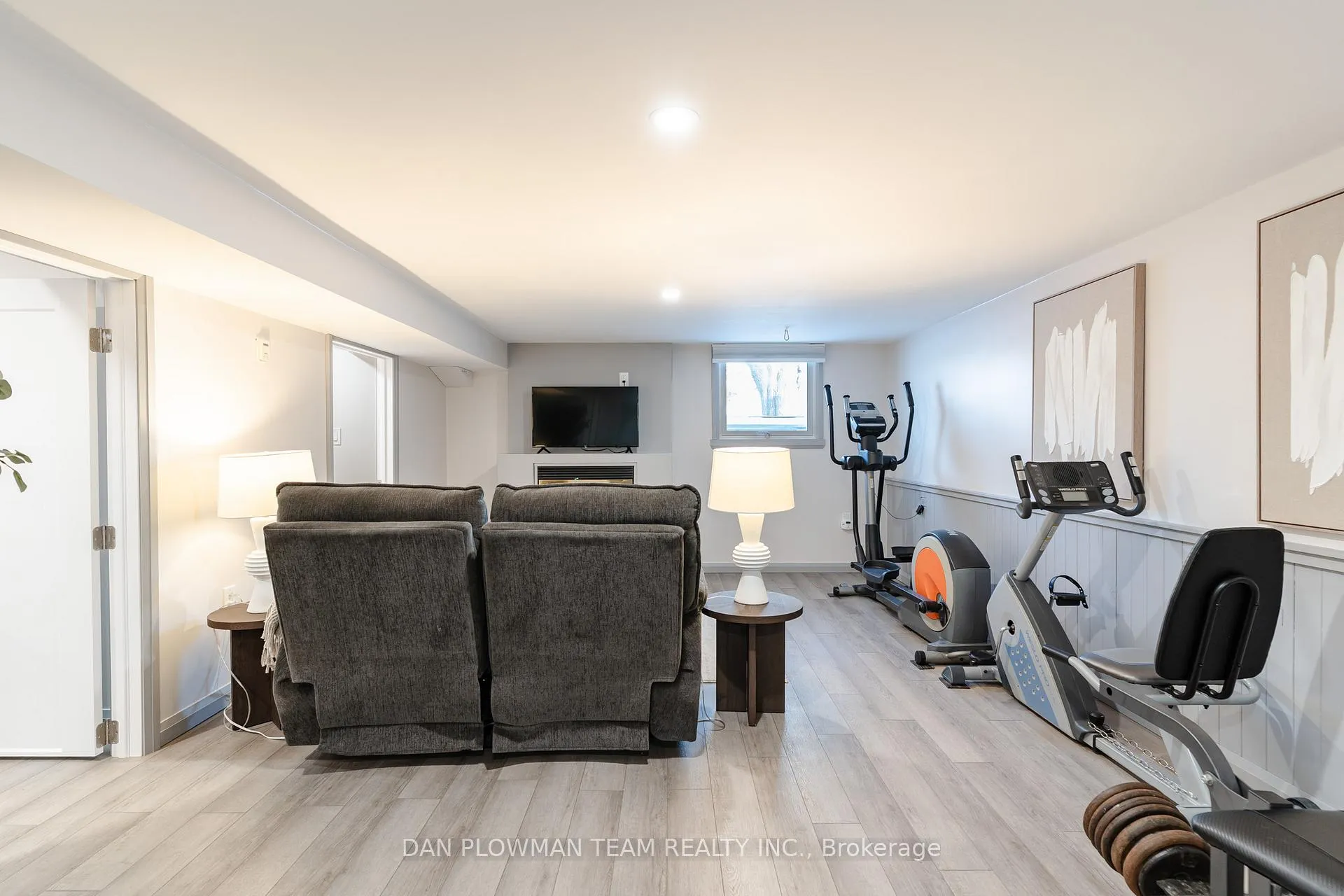 Photo 26 of 50 Centreview Street, Clarington, Orono — HOMEH