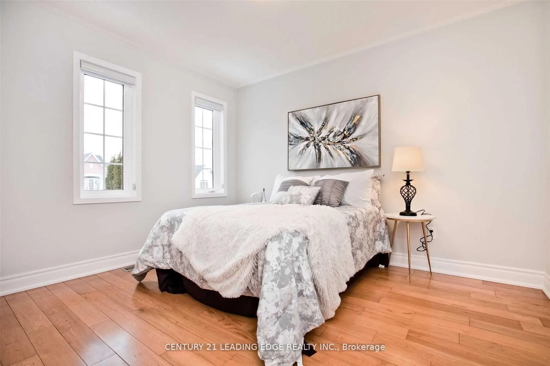Photo 17 of 40 Kentley Street, Markham, Berczy — HOMEH