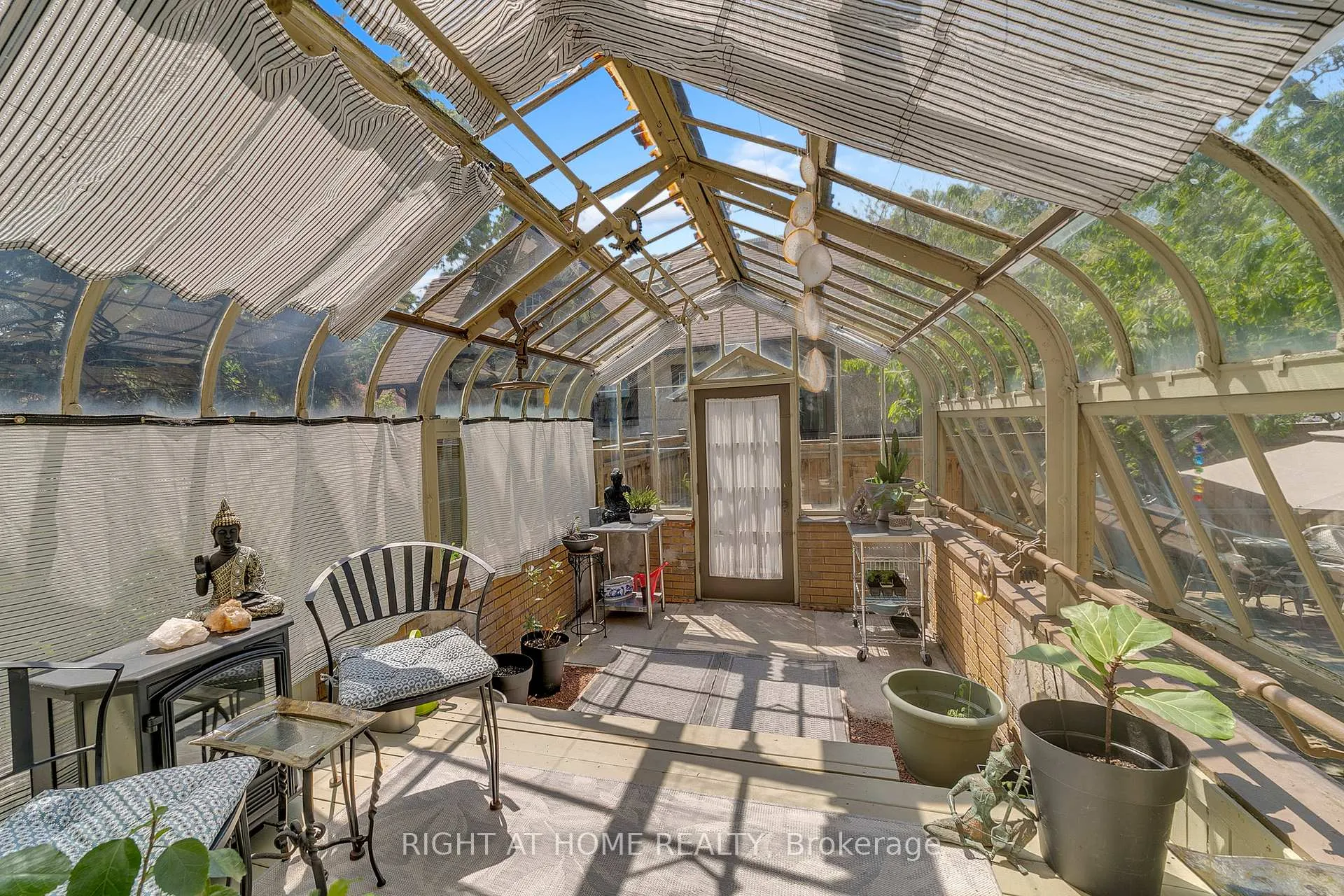 Photo 15 of 16 Nelles Boulevard, Grimsby, Grimsby West — HOMEH