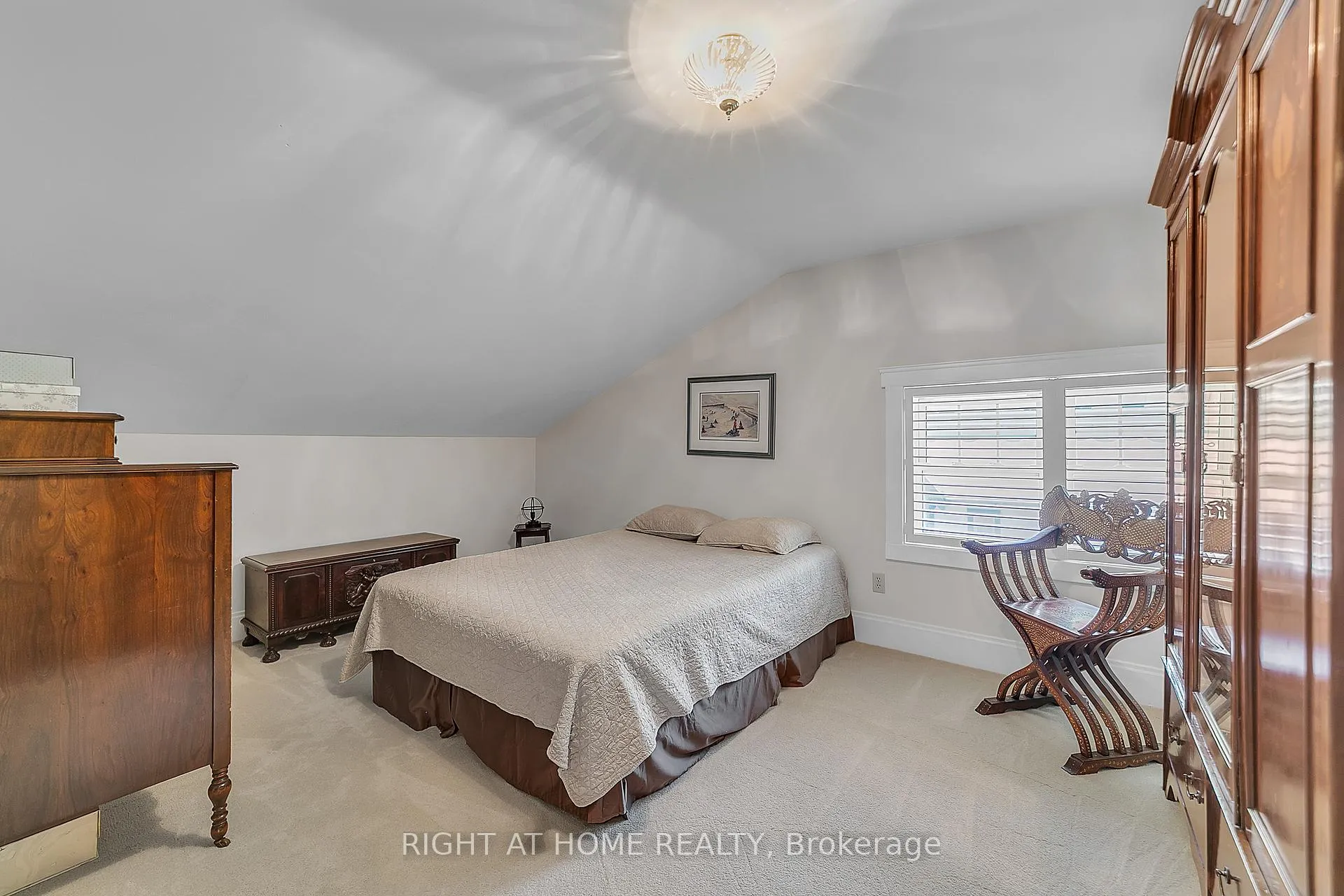 Photo 26 of 16 Nelles Boulevard, Grimsby, Grimsby West — HOMEH