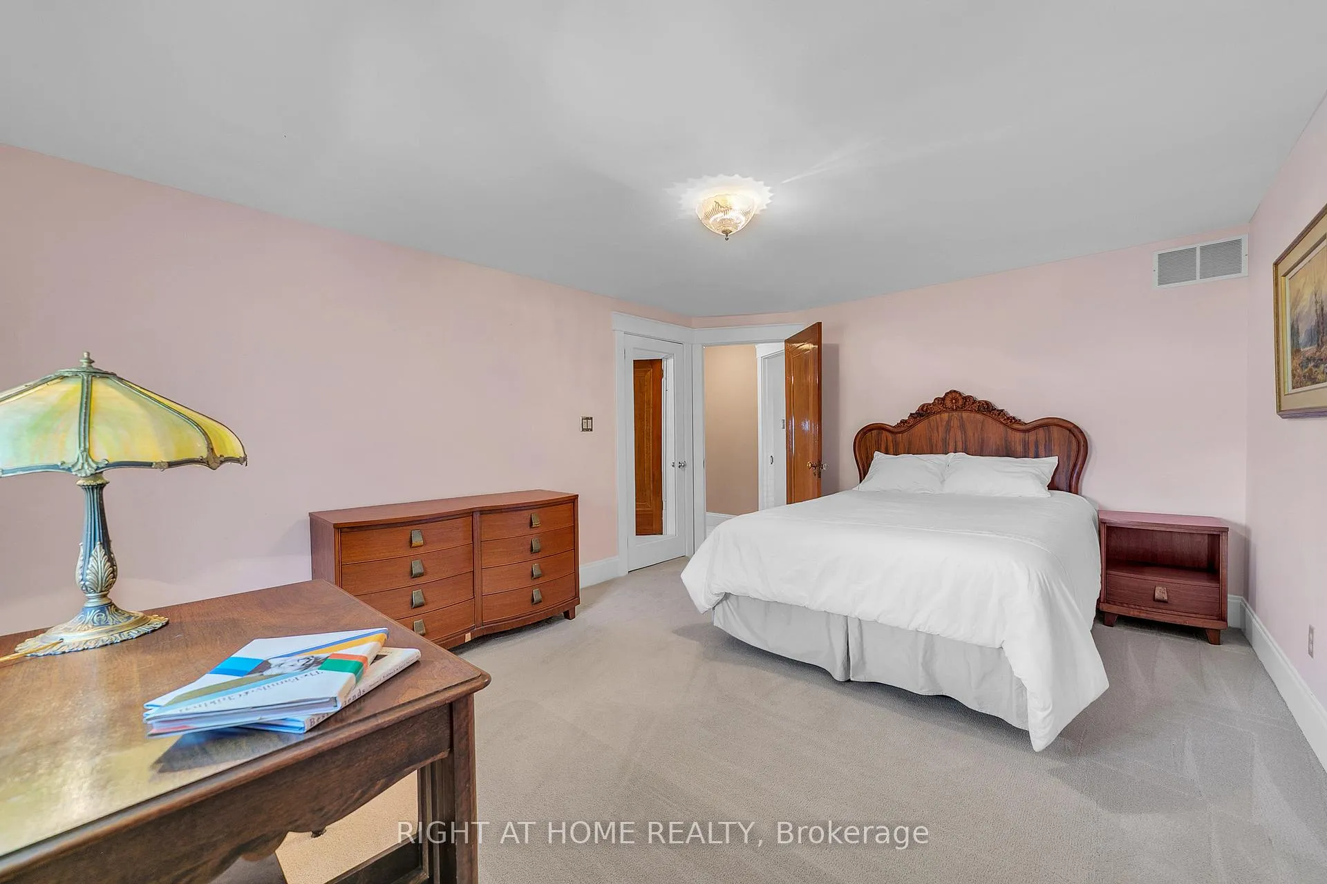 Photo 27 of 16 Nelles Boulevard, Grimsby, Grimsby West — HOMEH