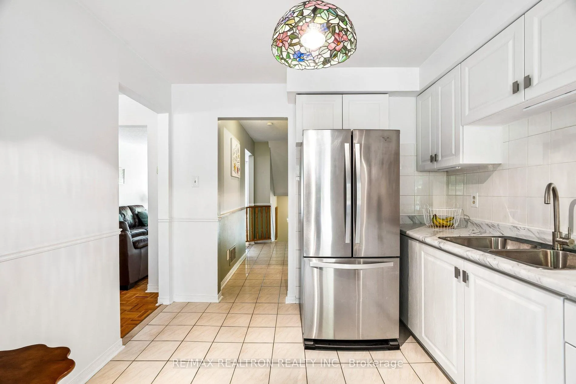 Photo 17 of 102 Swinton Crescent, Vaughan, Lakeview Estates — HOMEH
