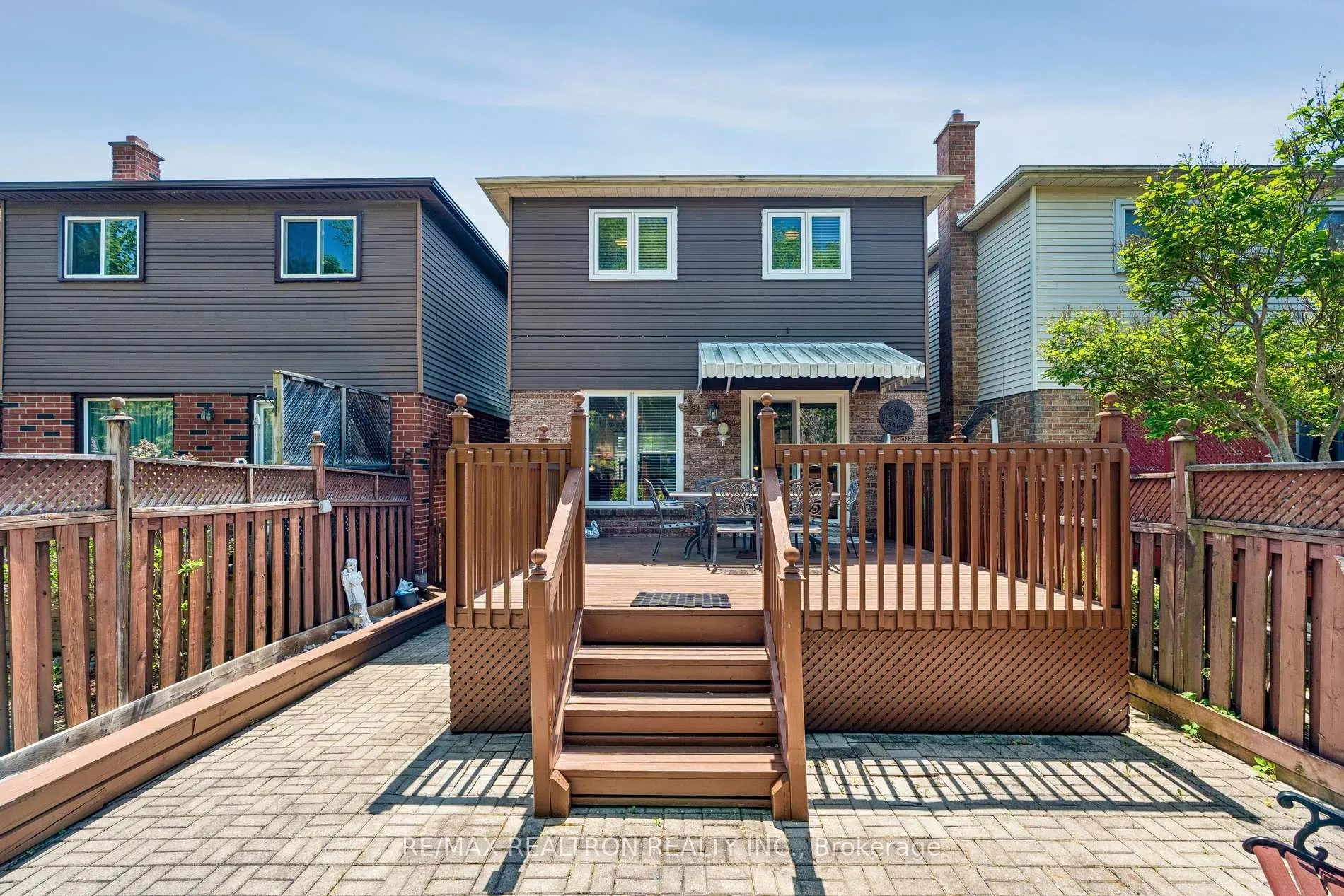 Photo 38 of 102 Swinton Crescent, Vaughan, Lakeview Estates — HOMEH