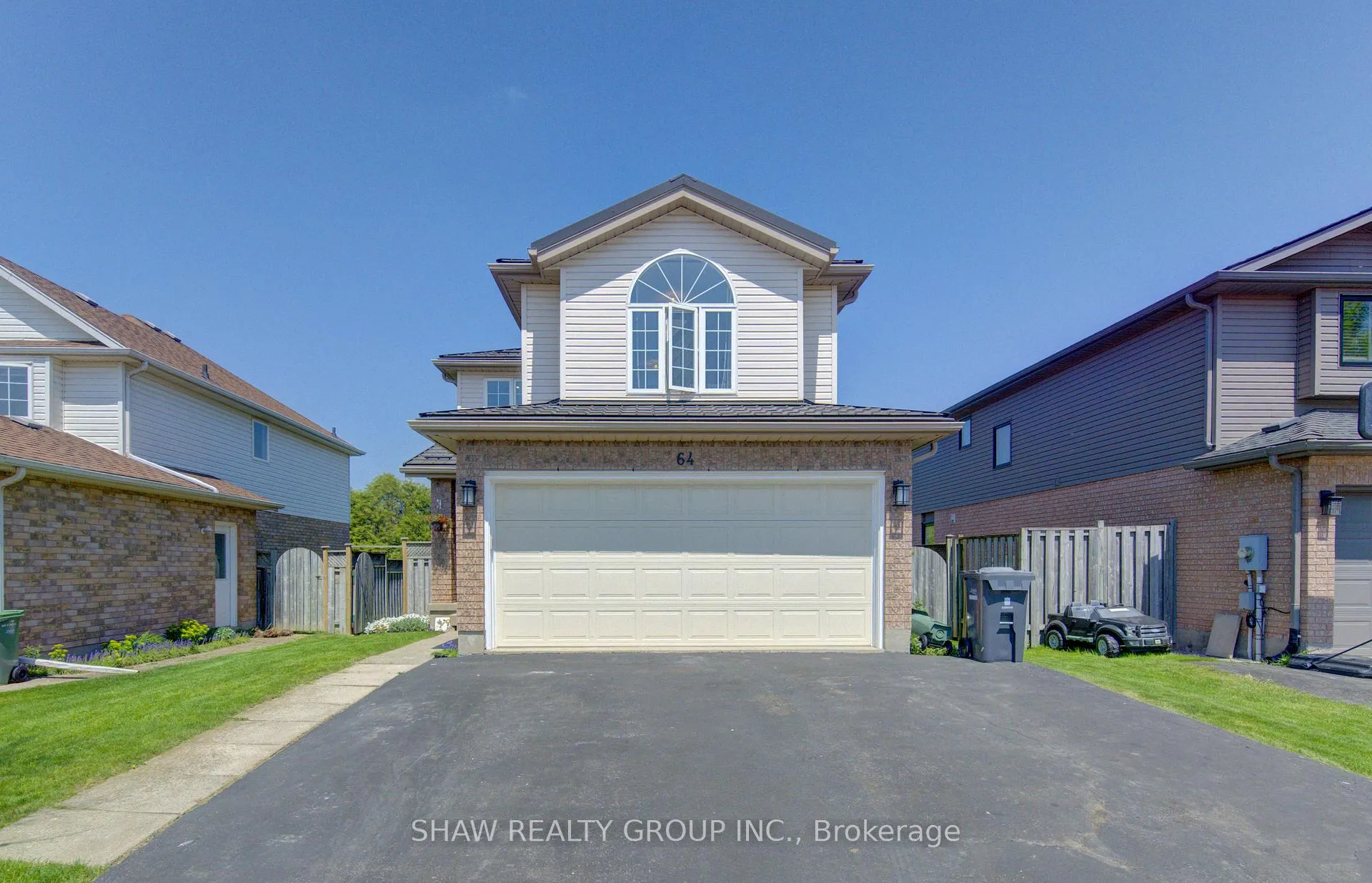 Photo 3 of 64 Deerpath Drive, Guelph, Willow West/Sugarbush/West Acres — HOMEH