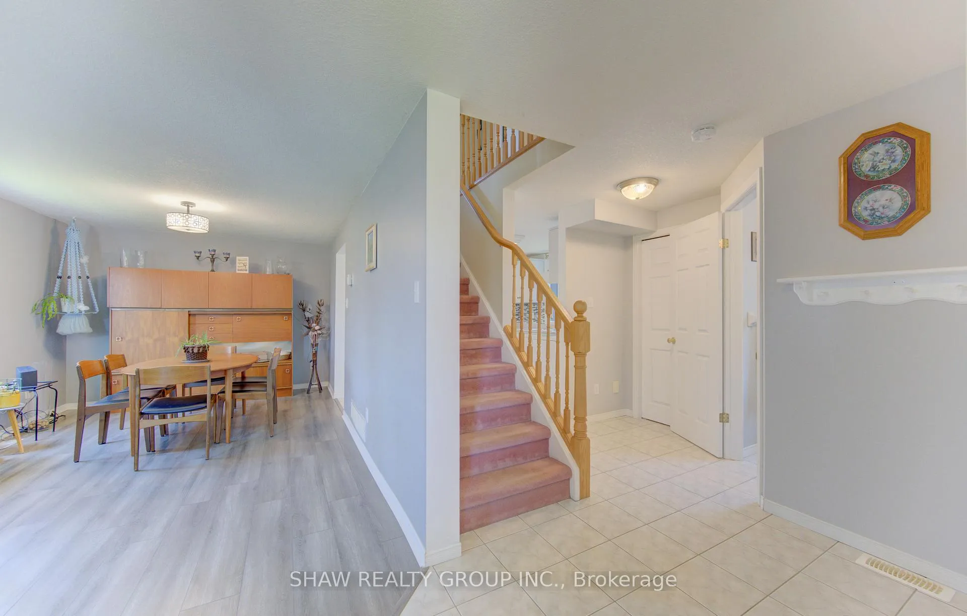 Photo 9 of 64 Deerpath Drive, Guelph, Willow West/Sugarbush/West Acres — HOMEH