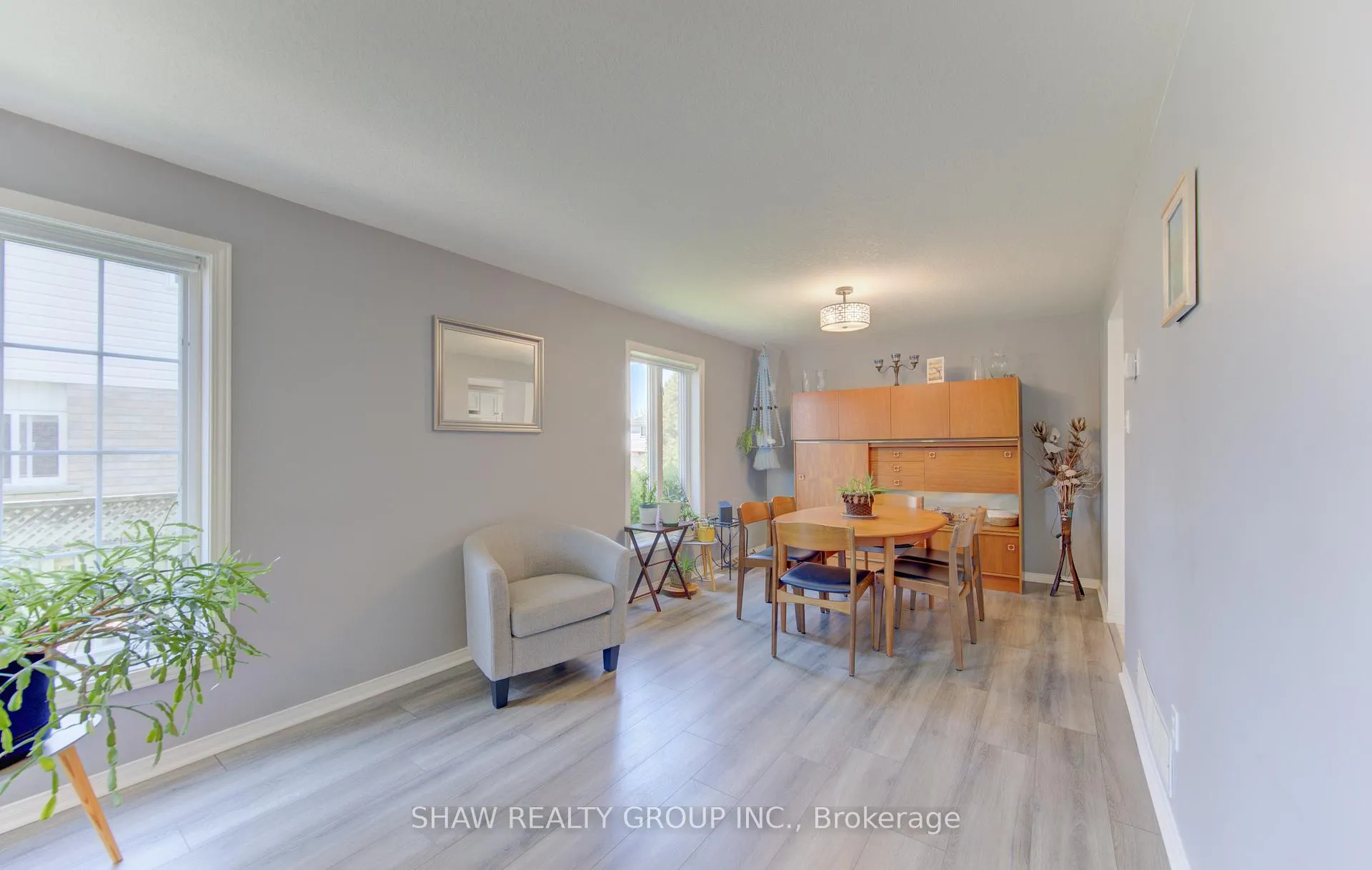 Photo 11 of 64 Deerpath Drive, Guelph, Willow West/Sugarbush/West Acres — HOMEH