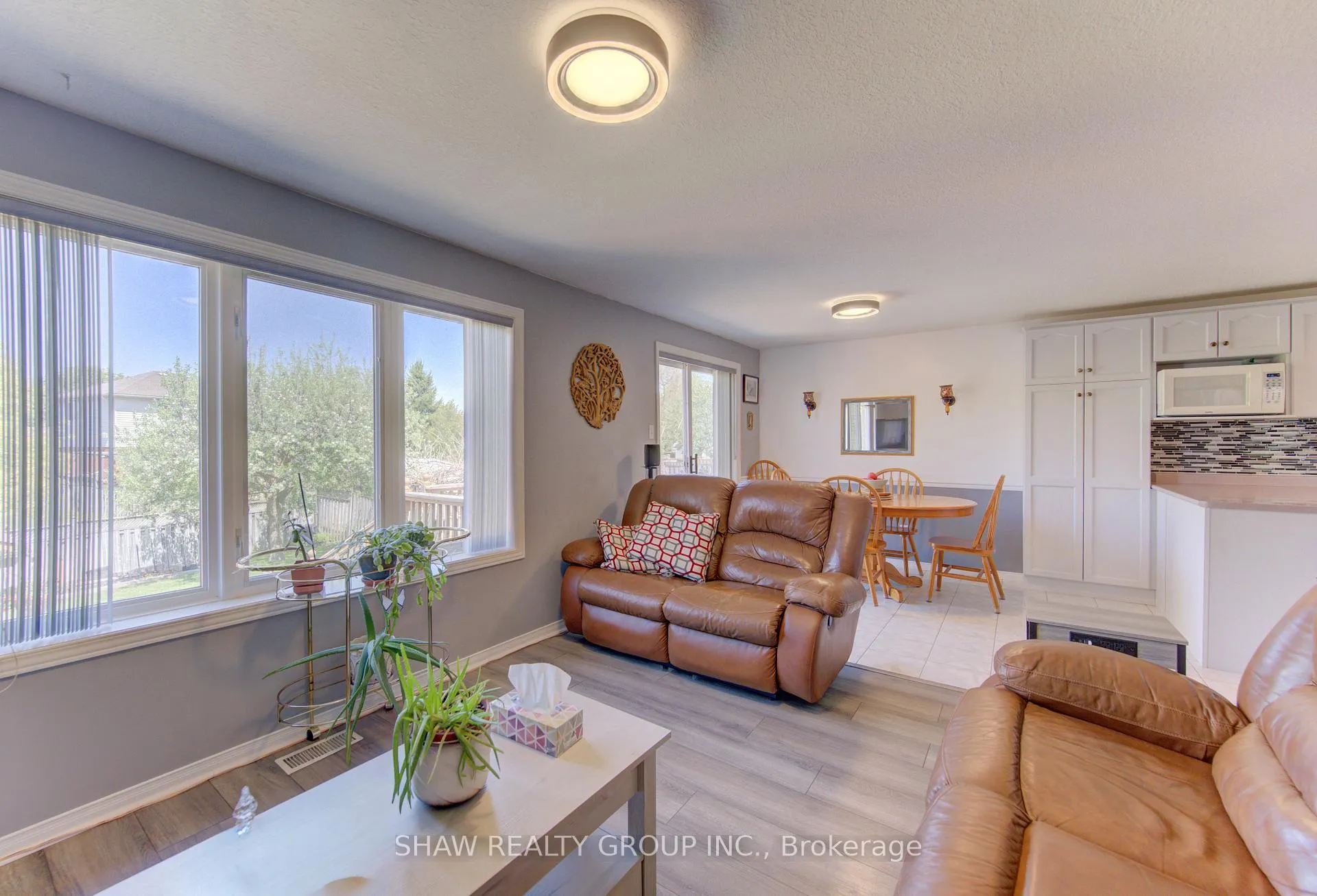 Photo 23 of 64 Deerpath Drive, Guelph, Willow West/Sugarbush/West Acres — HOMEH