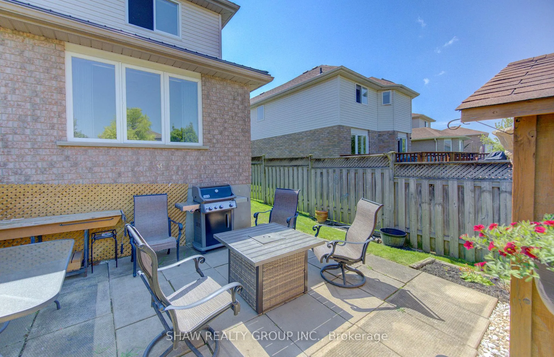 Photo 44 of 64 Deerpath Drive, Guelph, Willow West/Sugarbush/West Acres — HOMEH