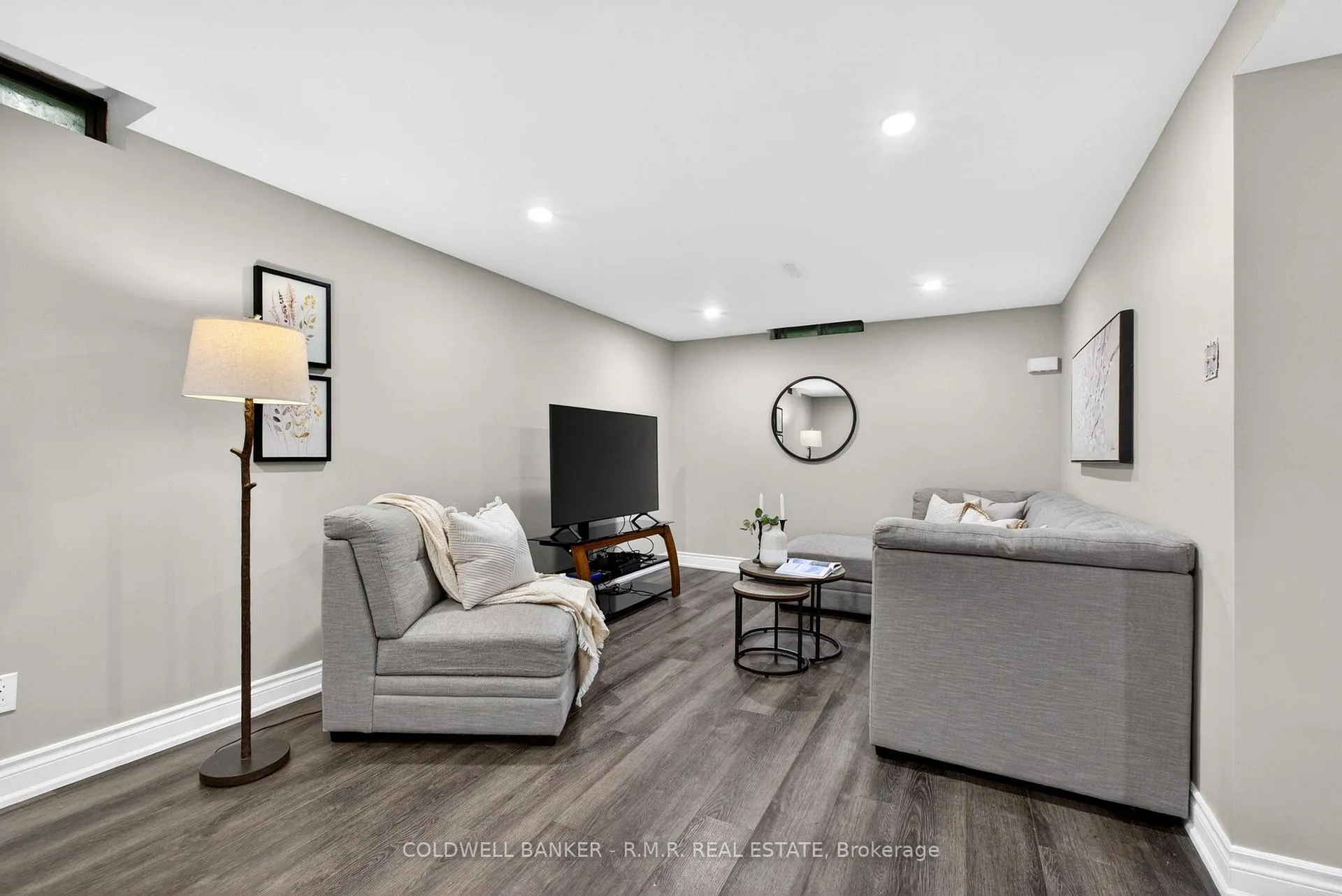Photo 31 of 729 Downview Crescent, Oshawa, Donevan — HOMEH