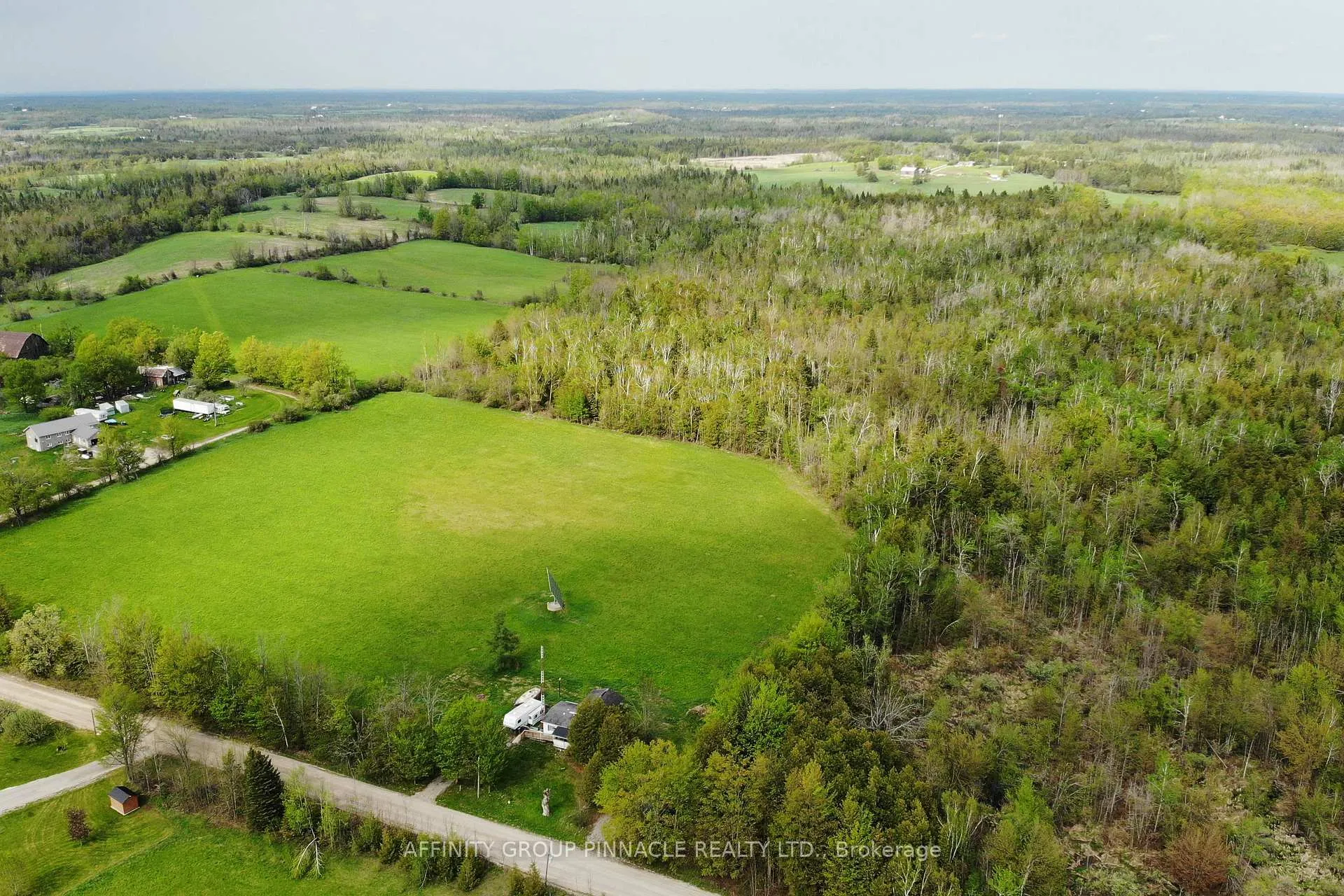 Photo 4 of 19 Patterson Road, Kawartha Lakes, Verulam — HOMEH