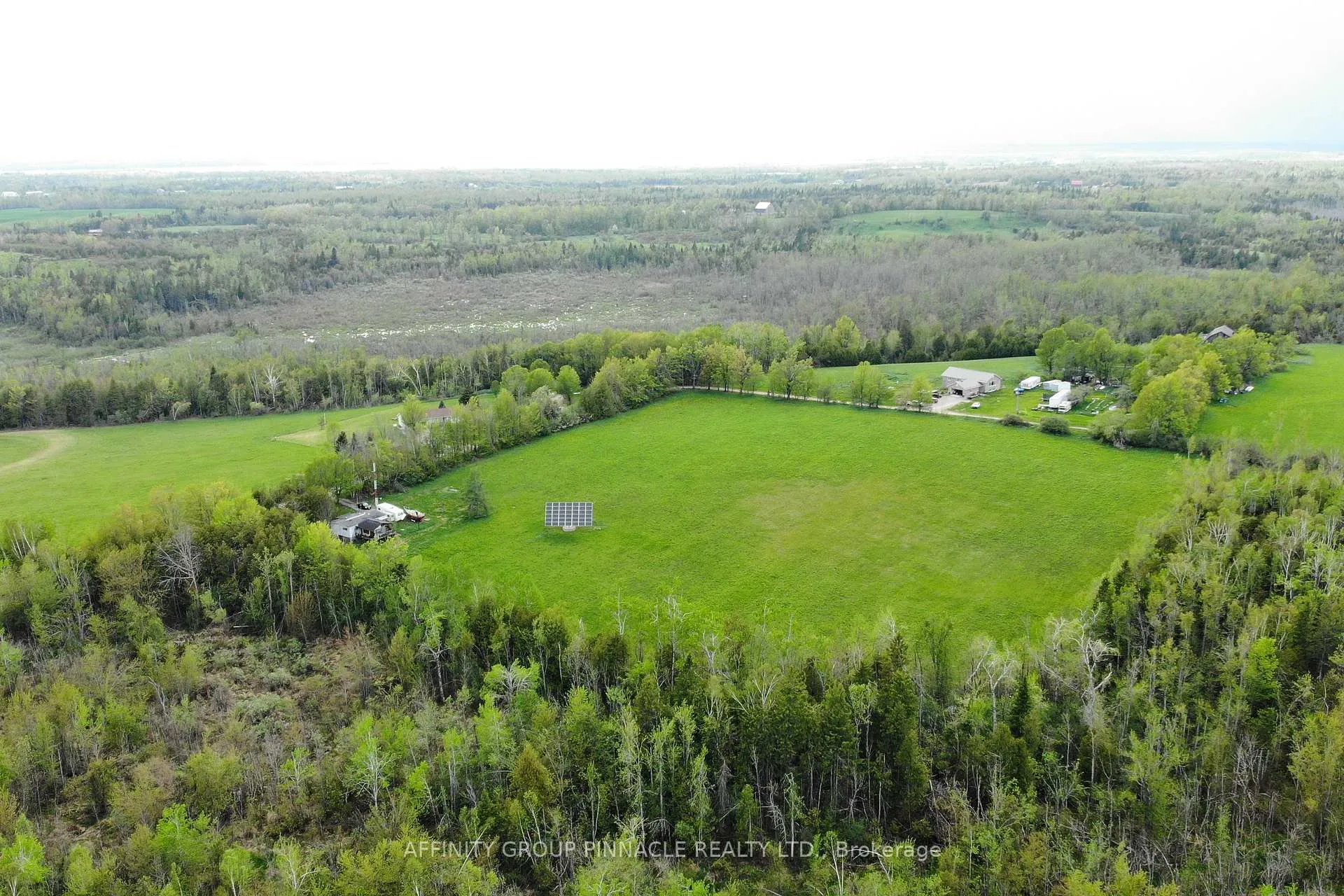 Photo 6 of 19 Patterson Road, Kawartha Lakes, Verulam — HOMEH
