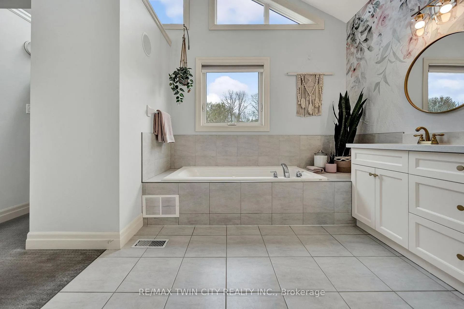 Photo 20 of 71 Birkinshaw Road, Cambridge — HOMEH