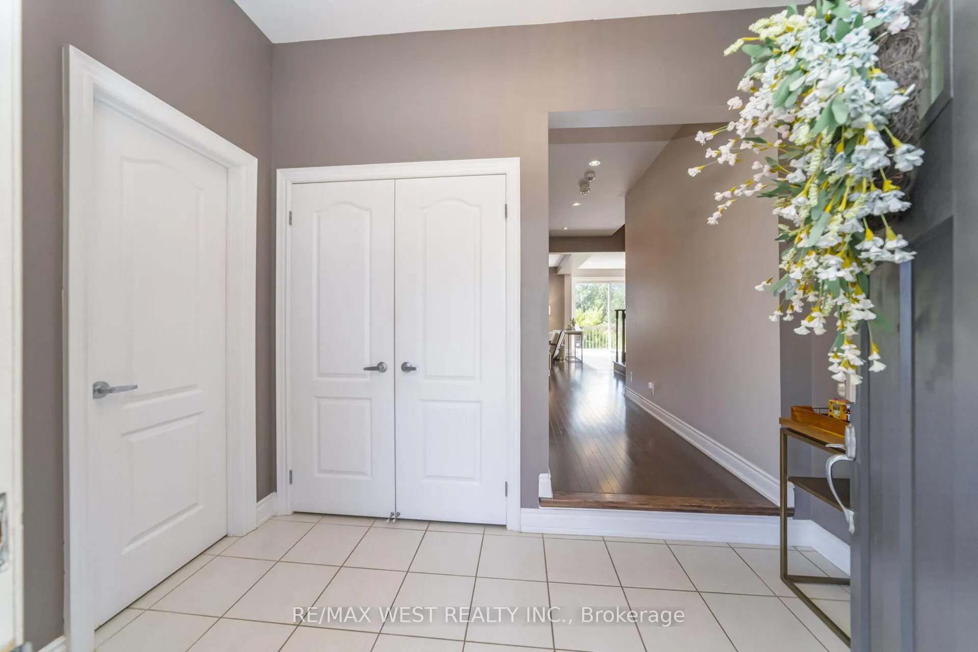 Photo 7 of 207 Symington Avenue, Oshawa, Windfields — HOMEH