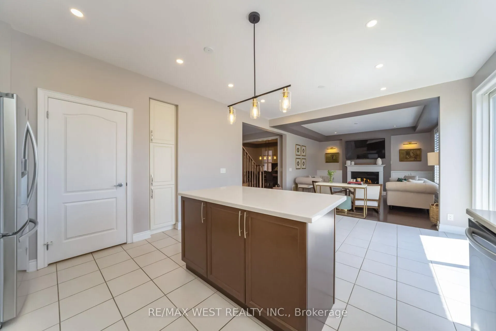 Photo 17 of 207 Symington Avenue, Oshawa, Windfields — HOMEH