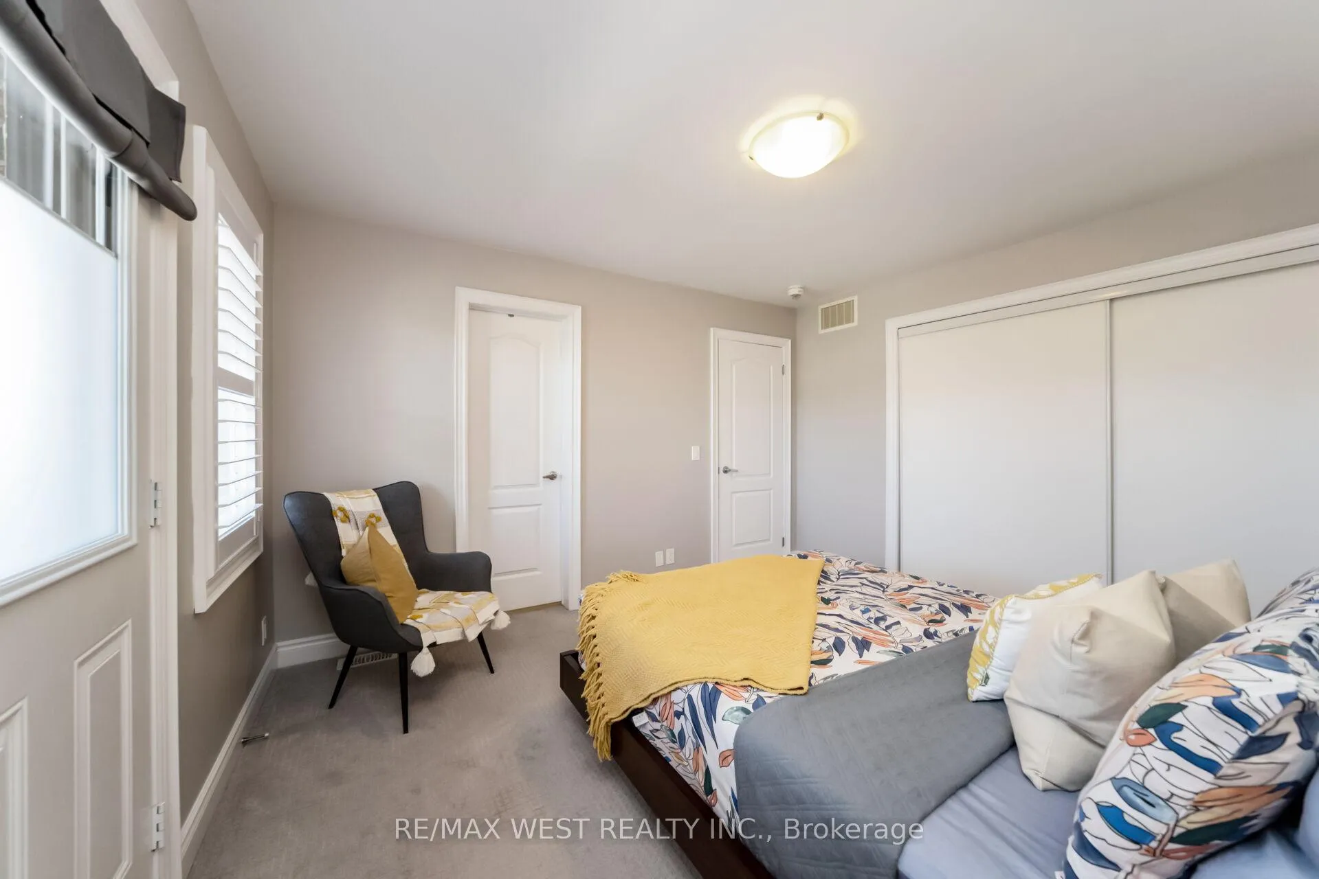 Photo 30 of 207 Symington Avenue, Oshawa, Windfields — HOMEH