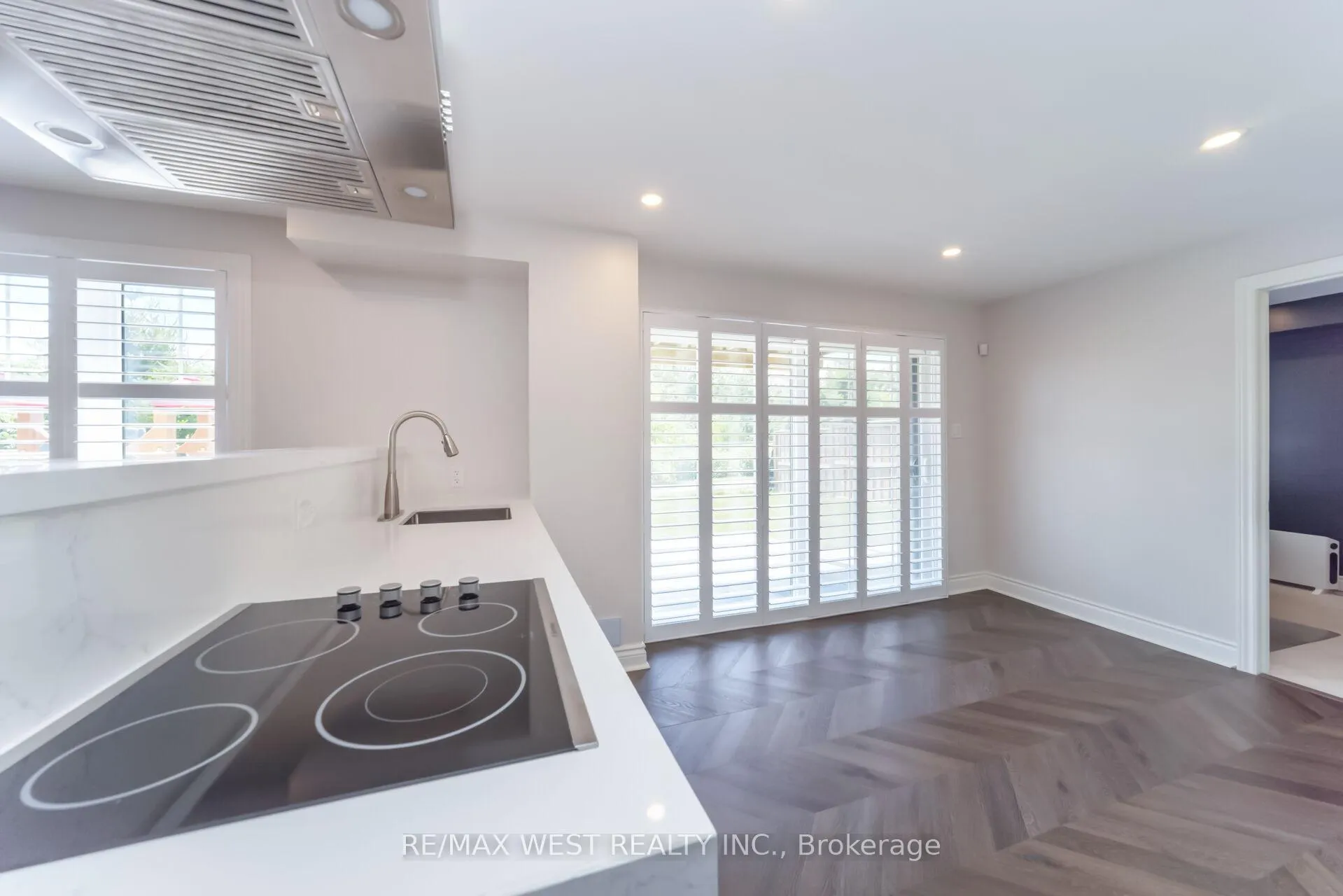 Photo 37 of 207 Symington Avenue, Oshawa, Windfields — HOMEH