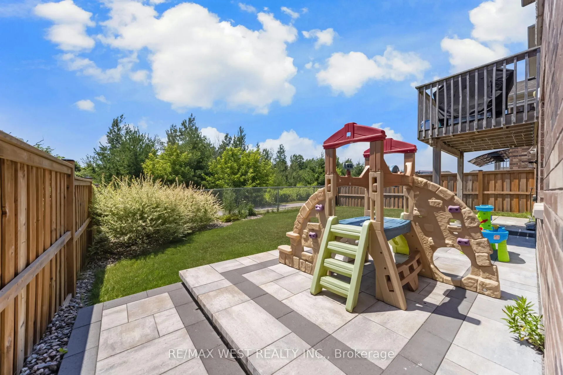 Photo 46 of 207 Symington Avenue, Oshawa, Windfields — HOMEH