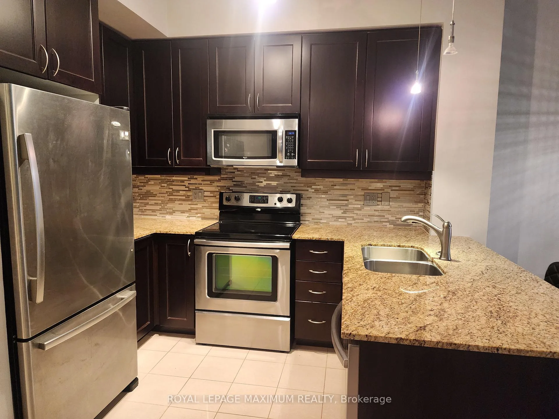 Photo 2 of Unit 507, 83 Woodbridge Avenue, Vaughan, West Woodbridge — HOMEH