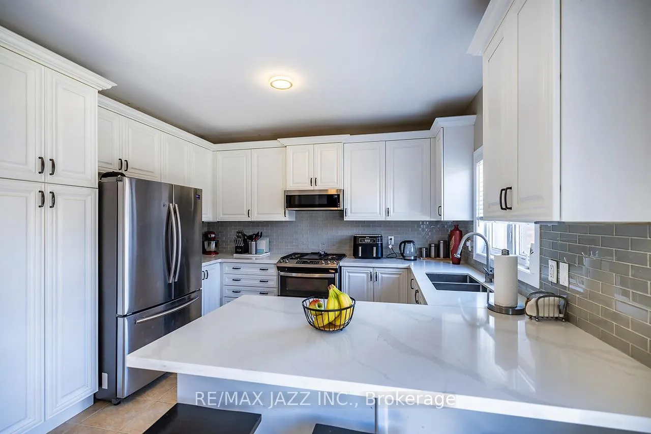 Photo 16 of 38 Pollock Avenue, Brock, Beaverton — HOMEH
