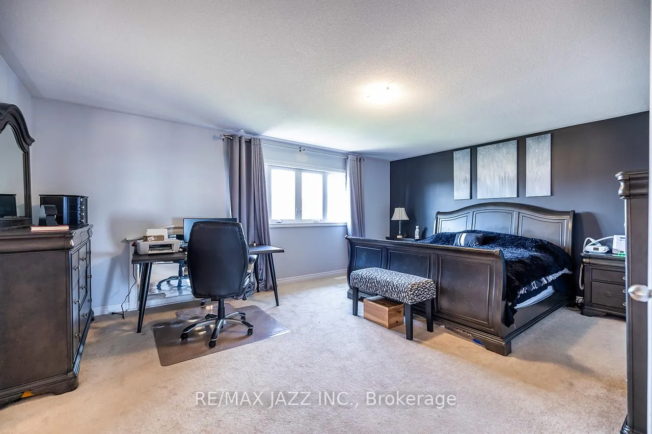 Photo 21 of 38 Pollock Avenue, Brock, Beaverton — HOMEH