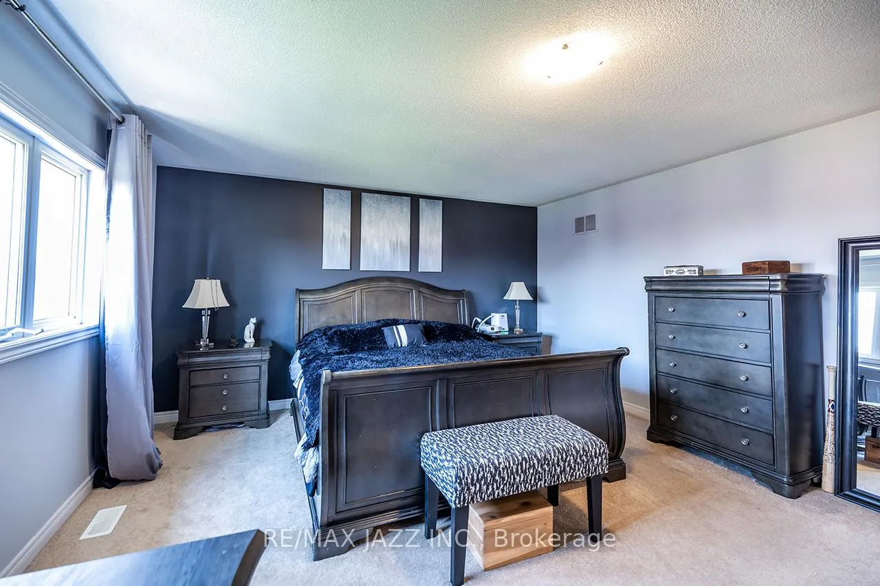 Photo 22 of 38 Pollock Avenue, Brock, Beaverton — HOMEH