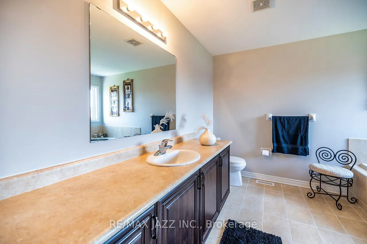 Photo 25 of 38 Pollock Avenue, Brock, Beaverton — HOMEH