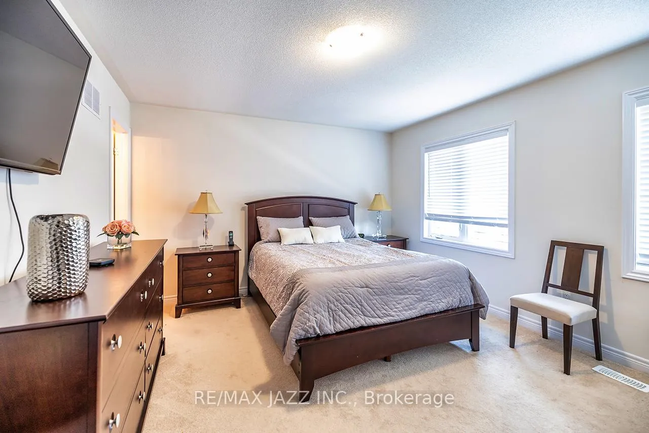 Photo 27 of 38 Pollock Avenue, Brock, Beaverton — HOMEH