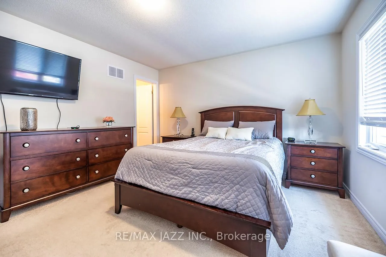 Photo 28 of 38 Pollock Avenue, Brock, Beaverton — HOMEH