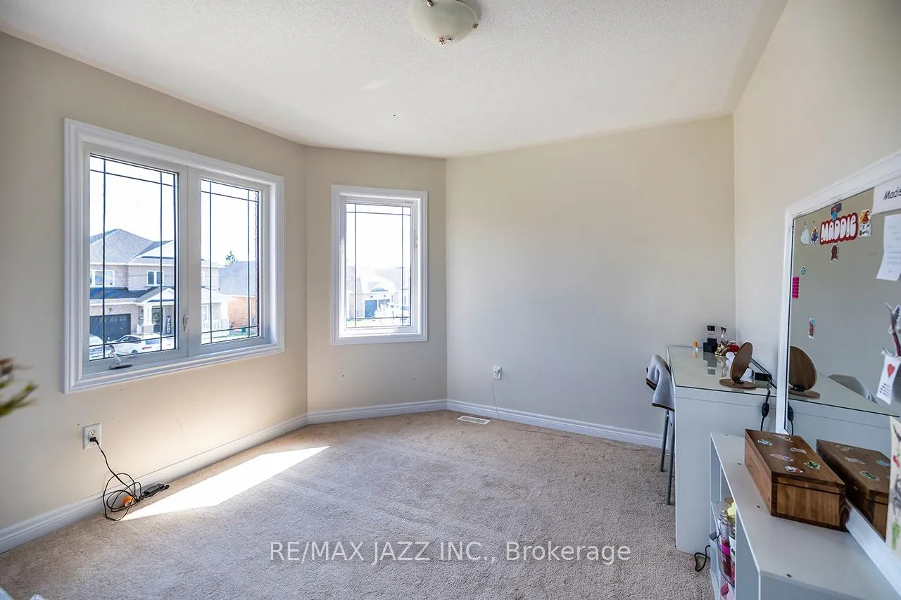 Photo 30 of 38 Pollock Avenue, Brock, Beaverton — HOMEH